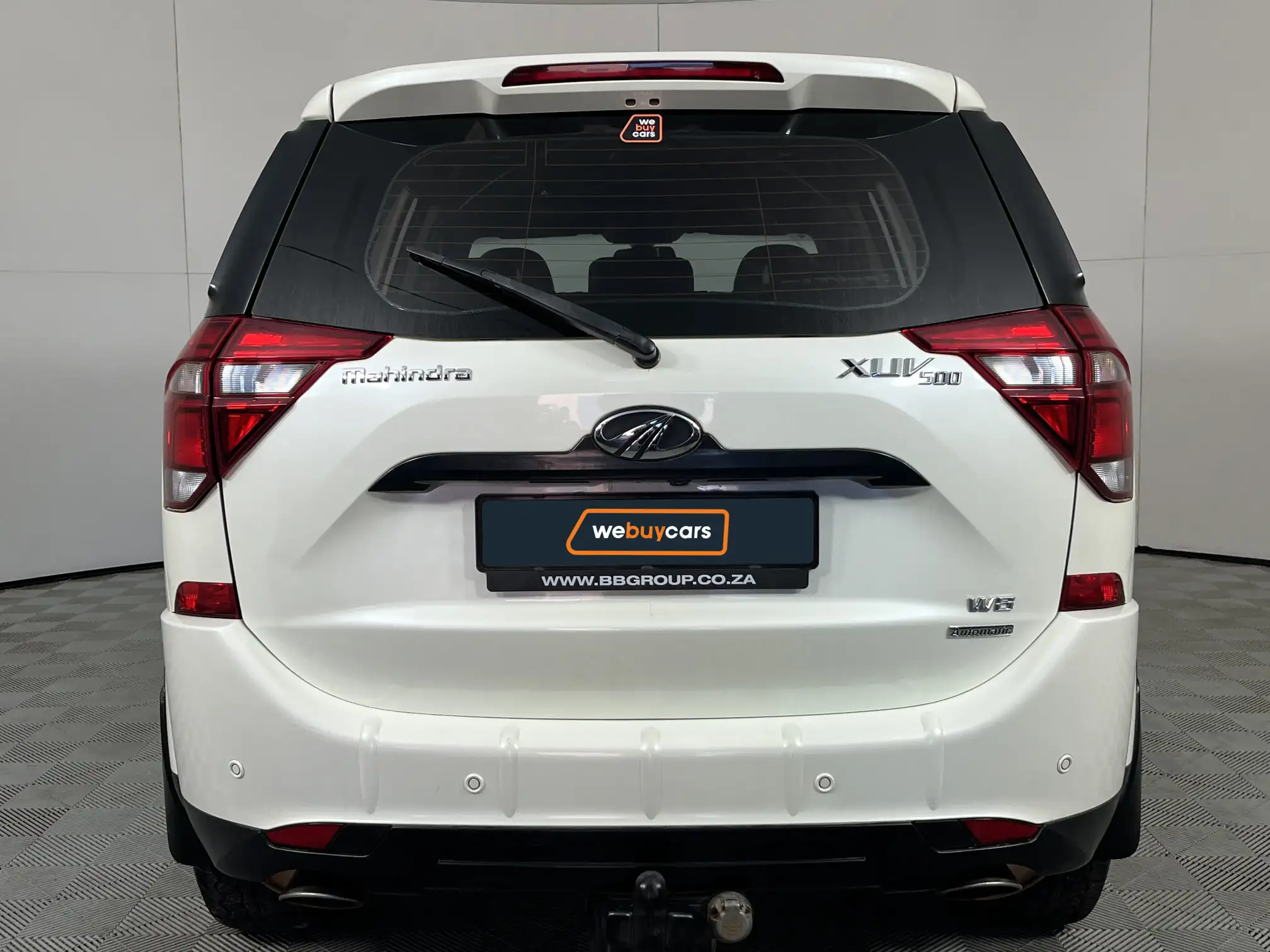 Mahindra XUV