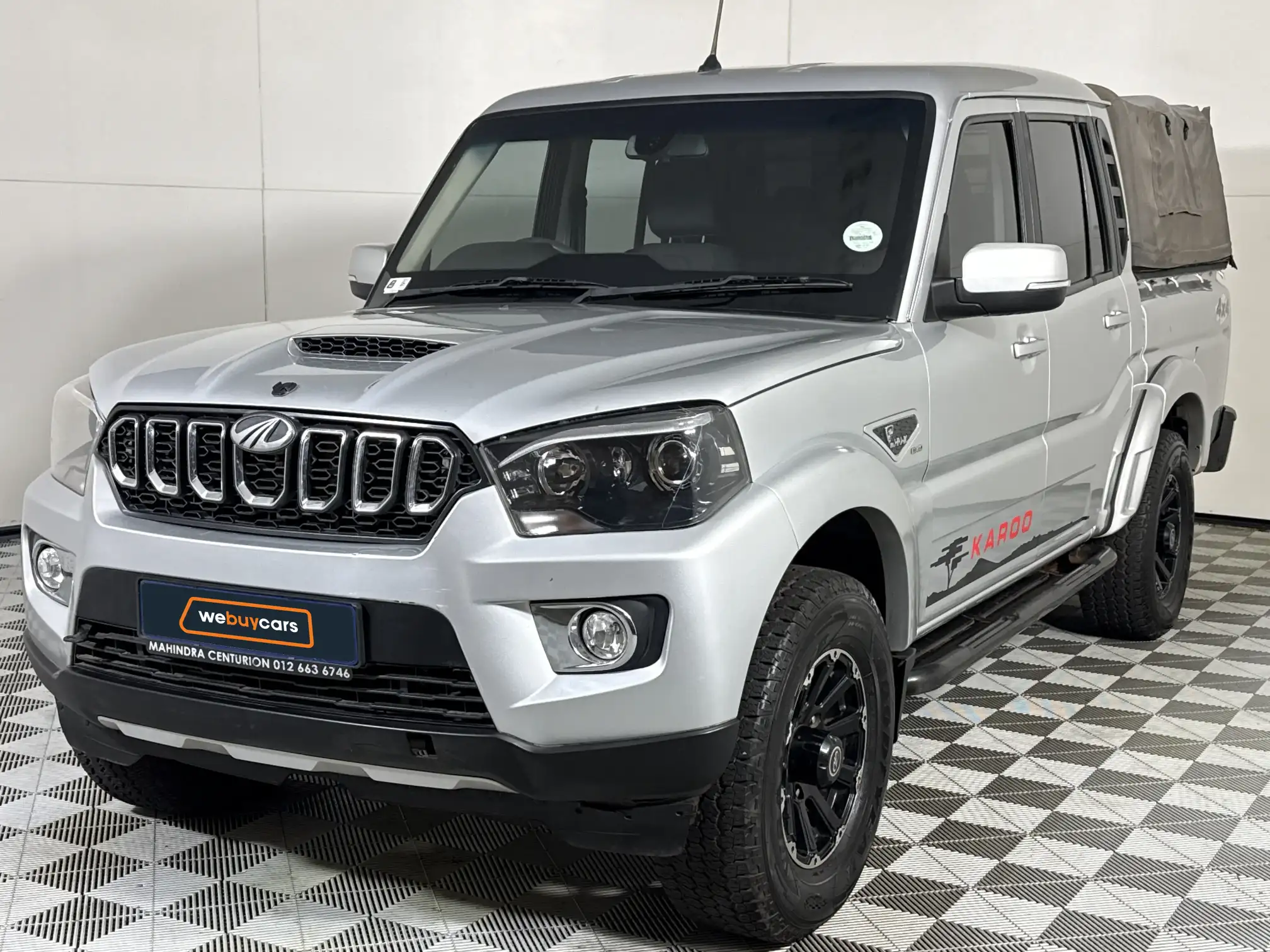 2022 Mahindra PIK UP