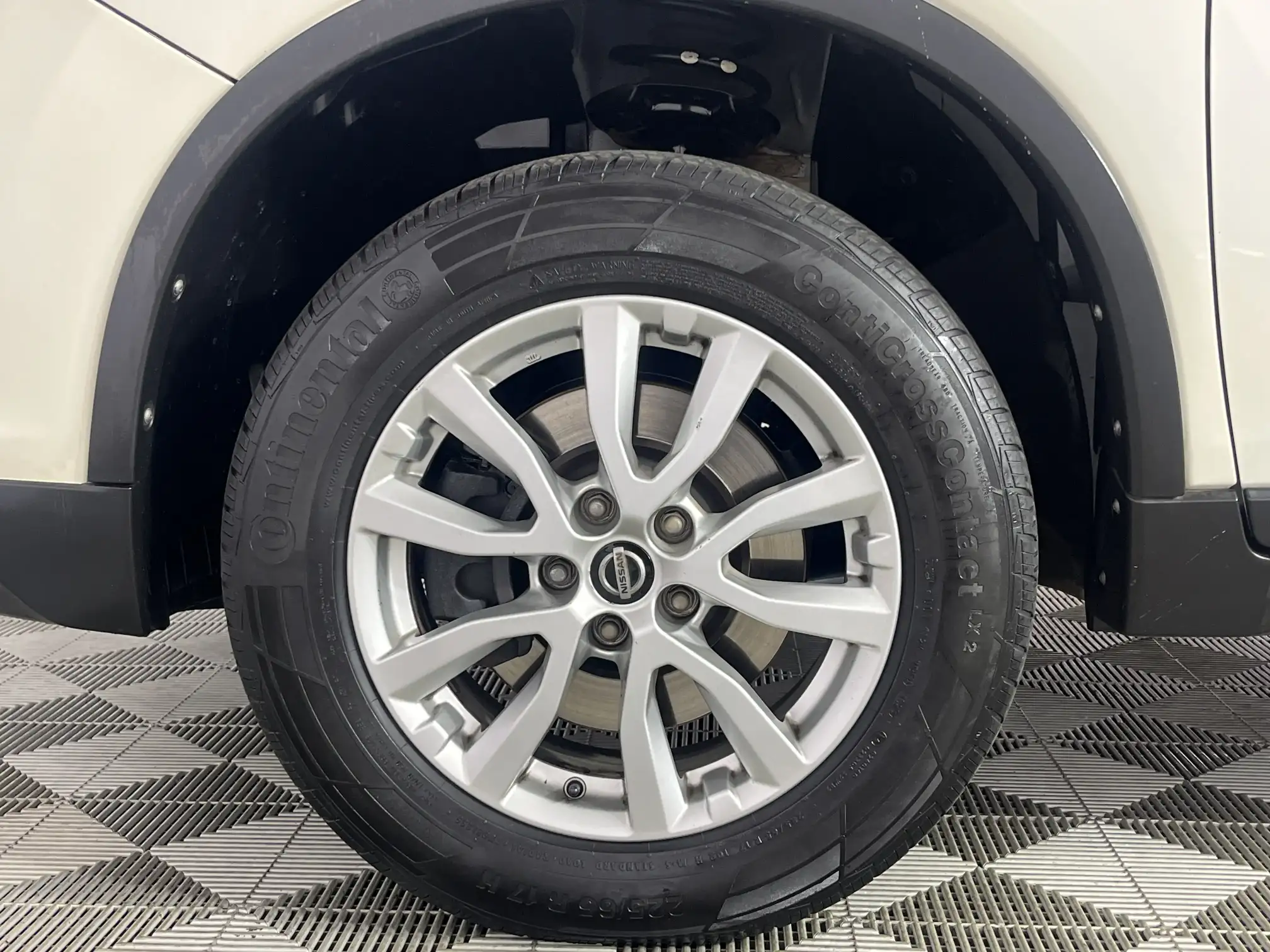 Nissan X Trail