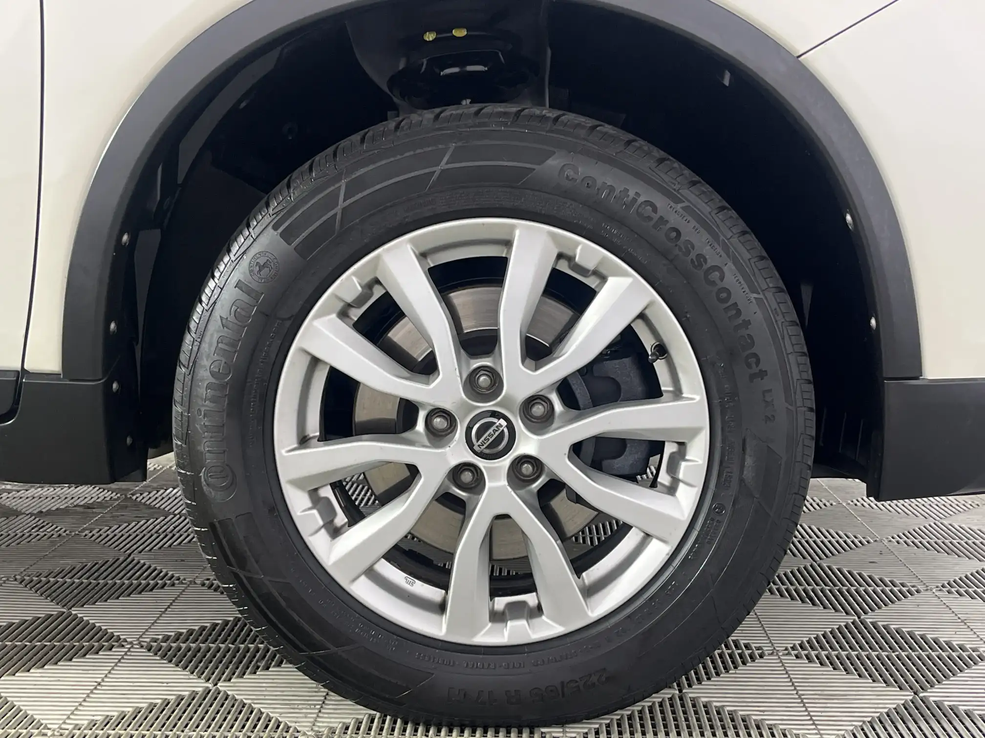Nissan X Trail