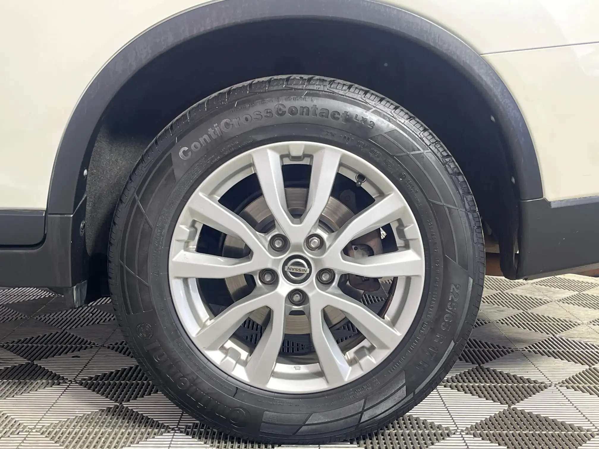 Nissan X Trail