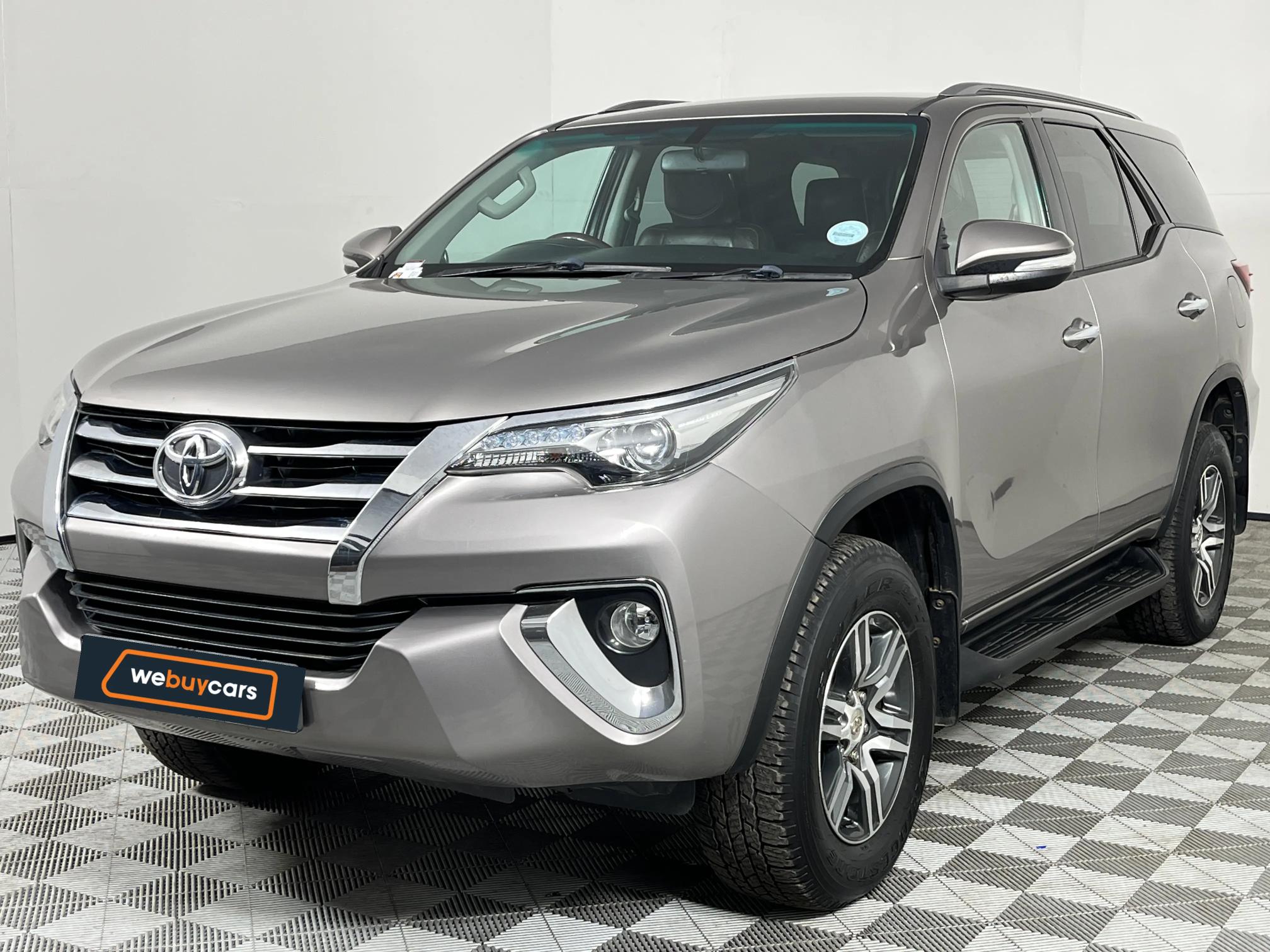 Toyota Fortuner IV 2.8 GD-6 Raised Body