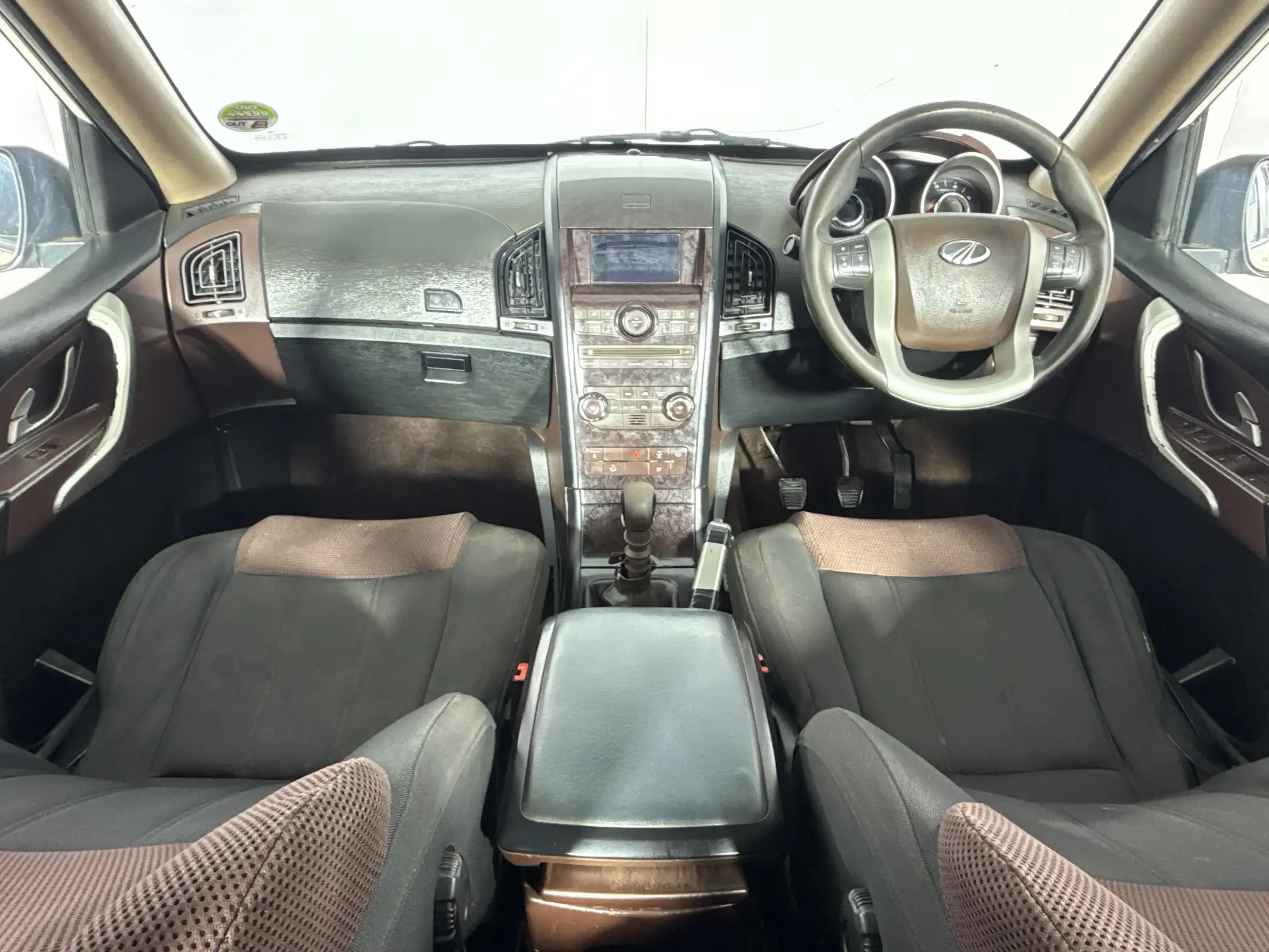 Mahindra XUV