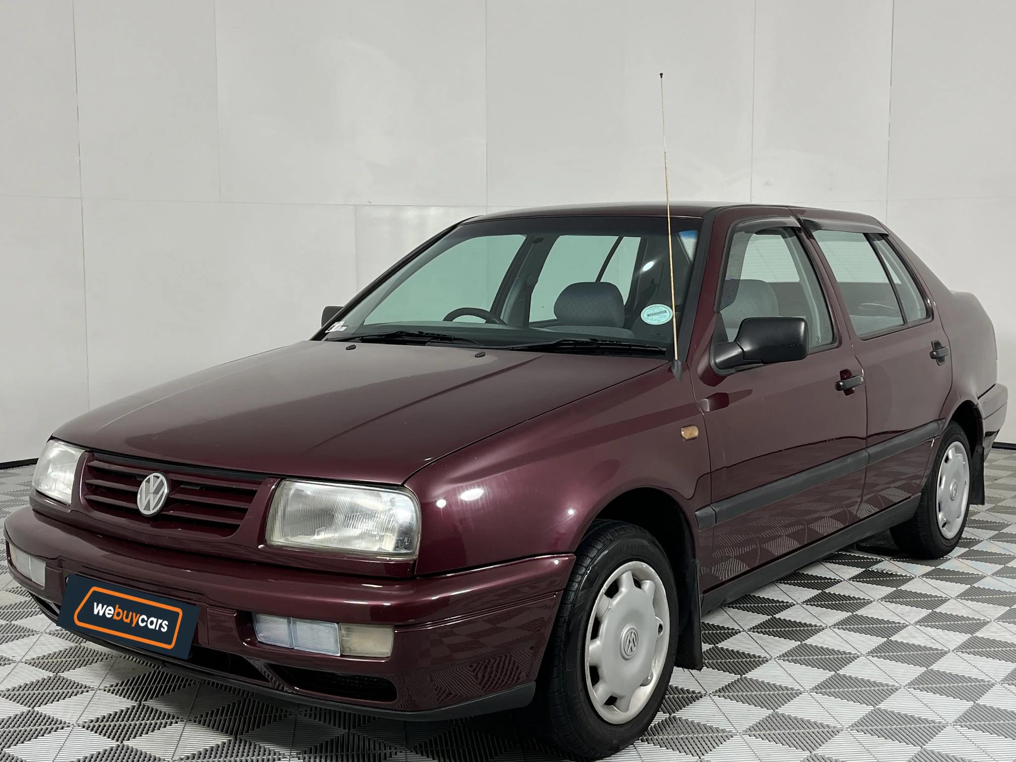 Volkswagen (VW) Jetta 3 1.6 CSL (74 kW)