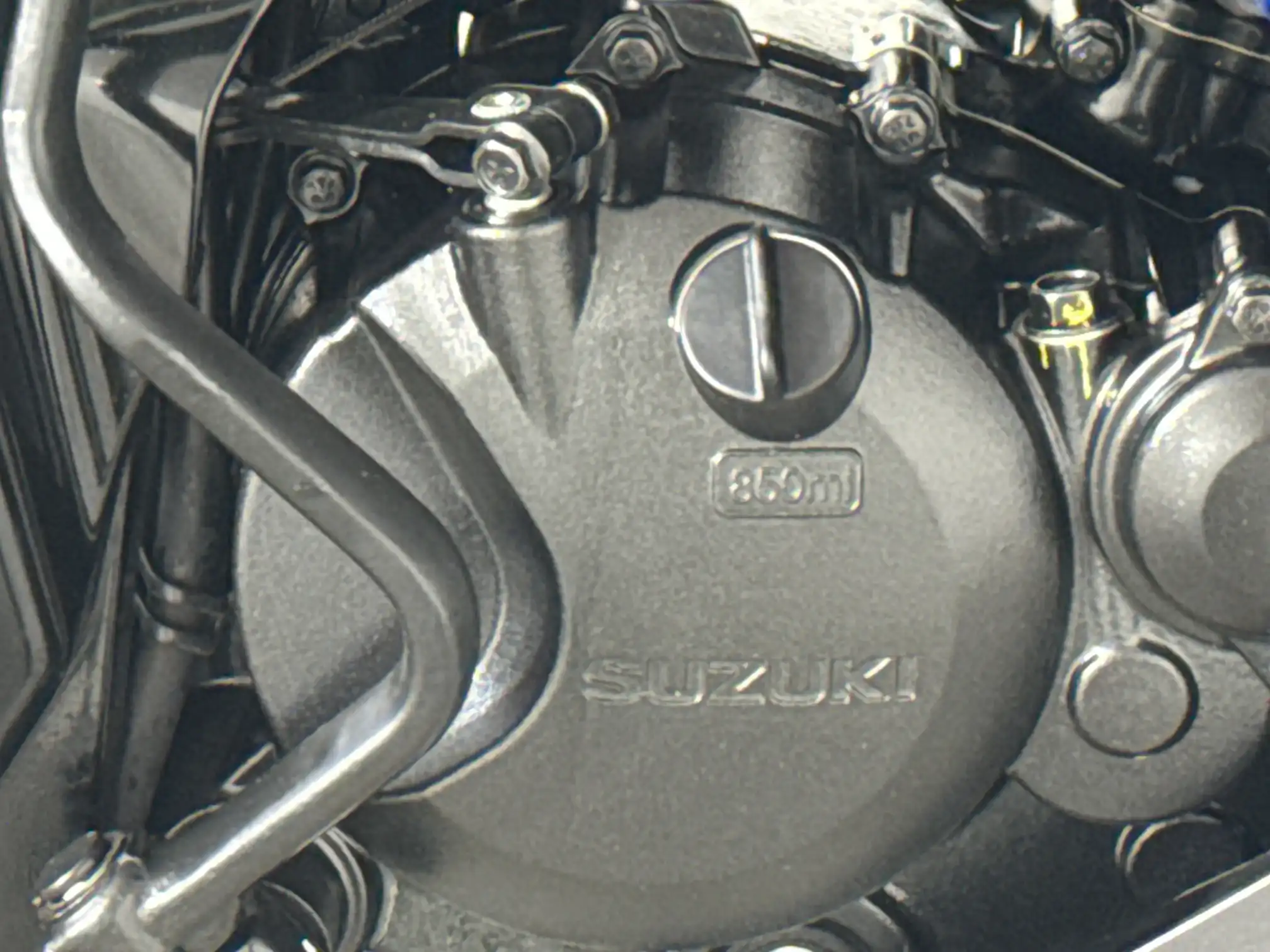Suzuki GSX