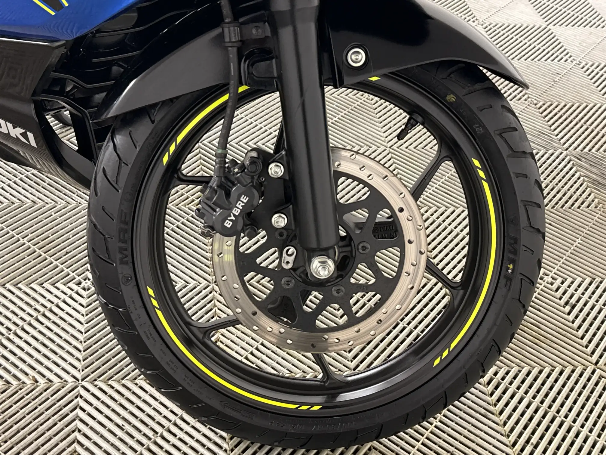 Suzuki GSX