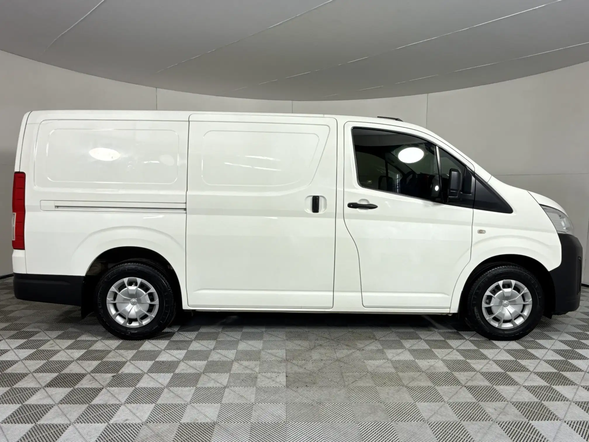 Toyota Quantum