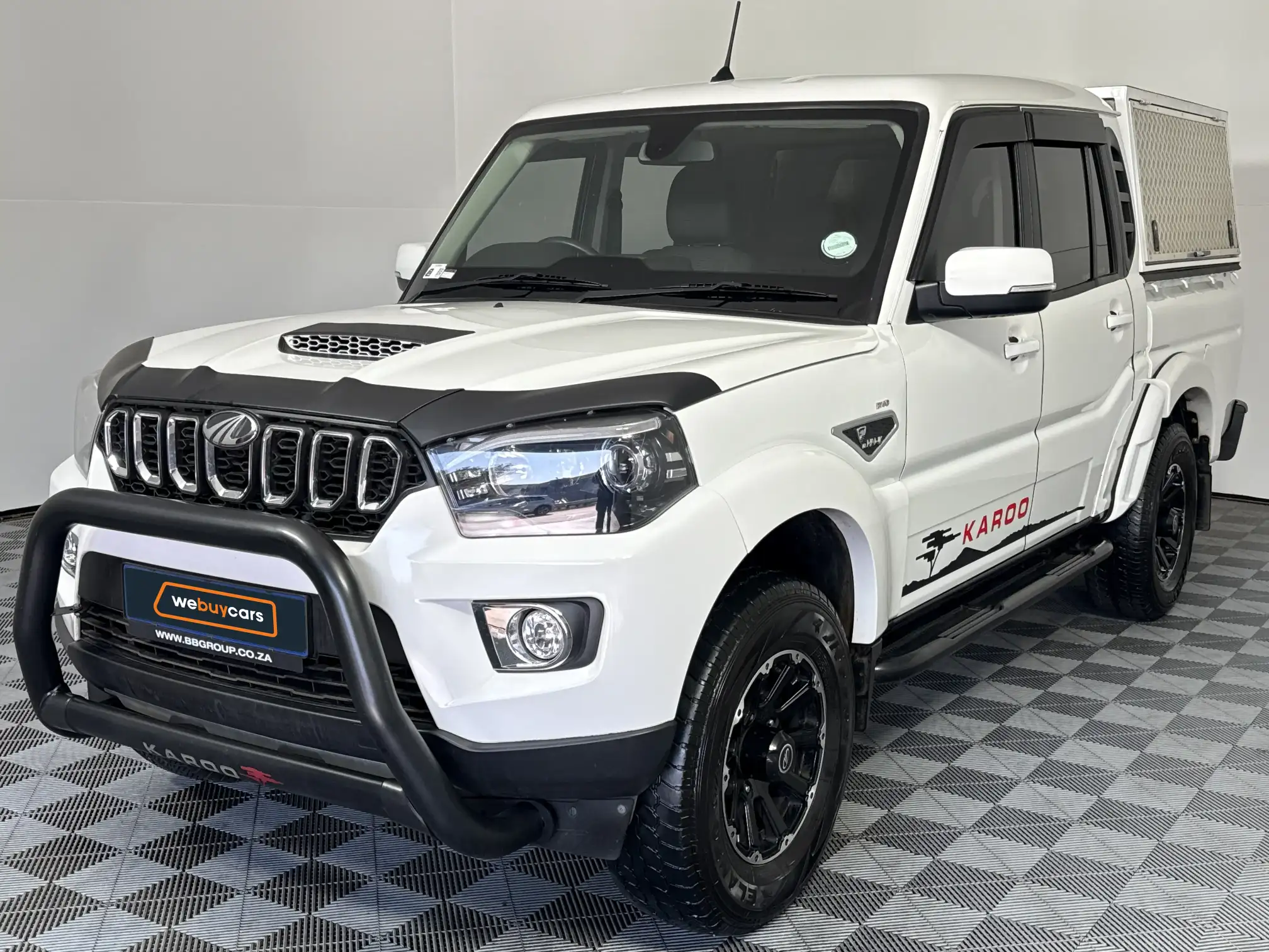 2024 Mahindra PIK UP