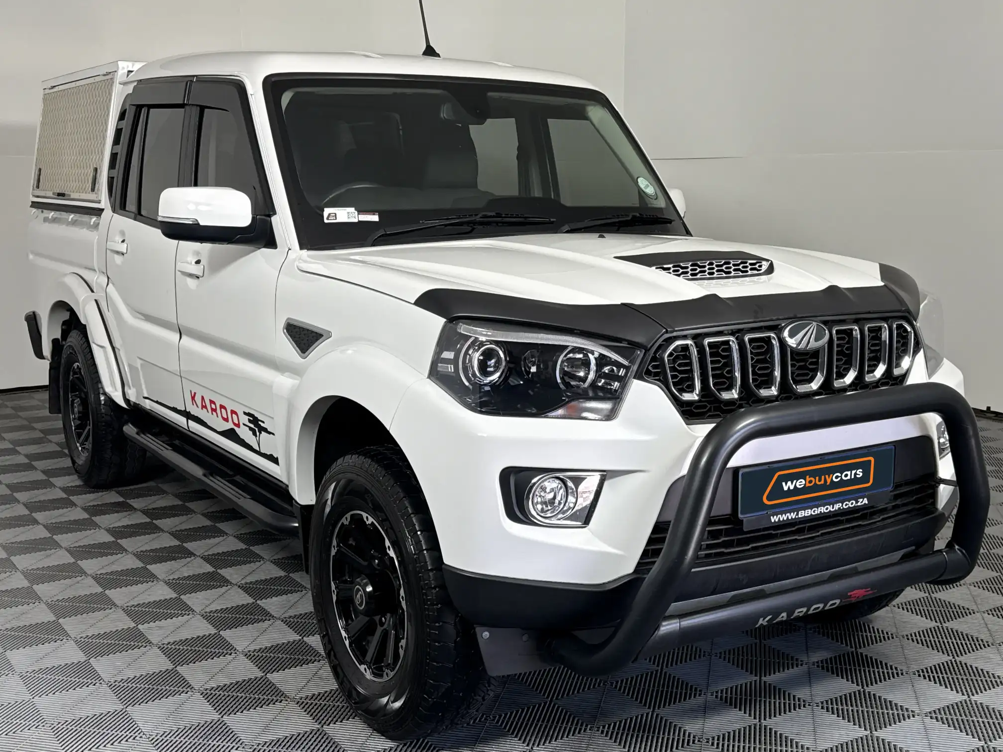 Mahindra PIK UP