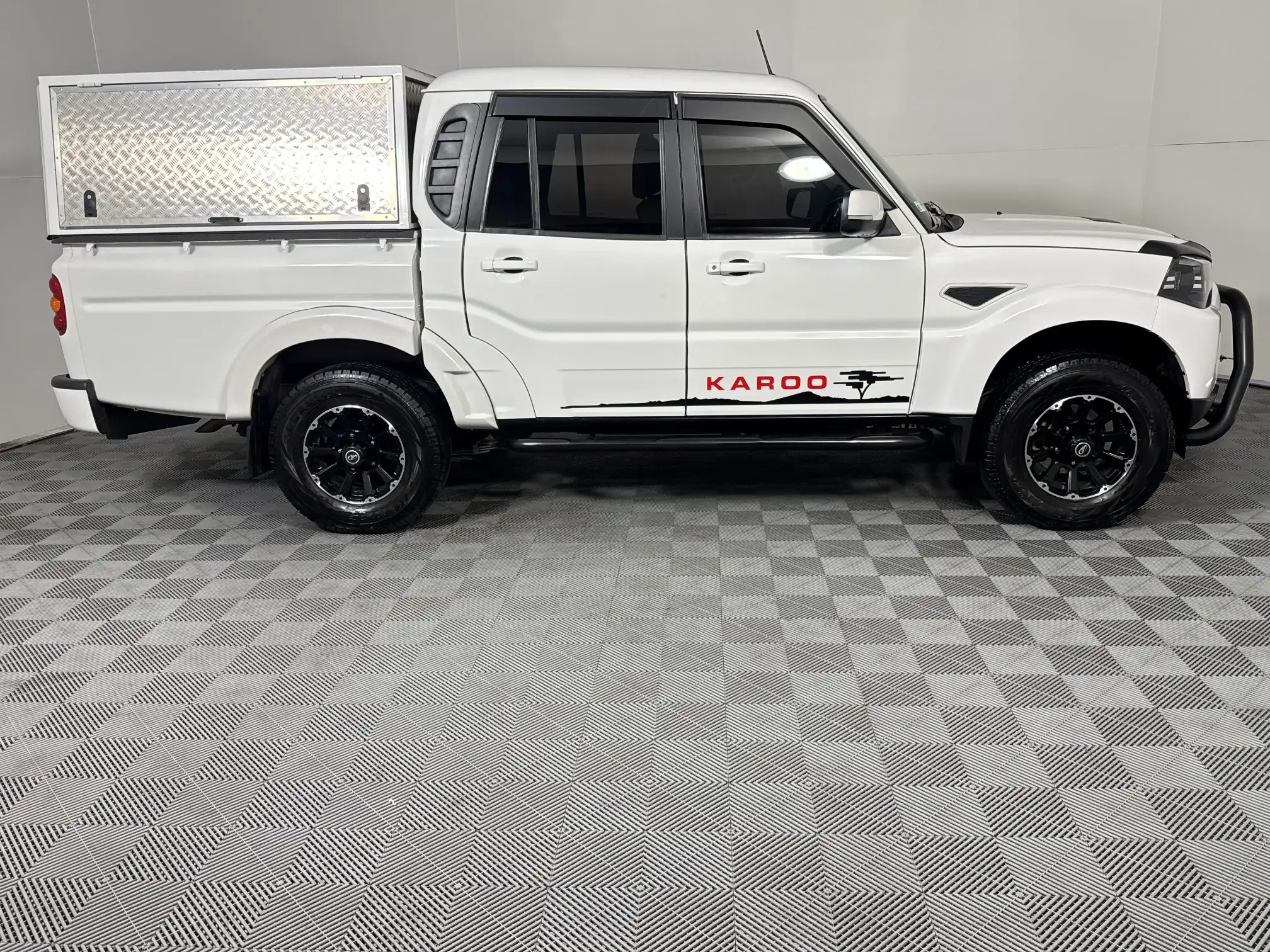 Mahindra PIK UP