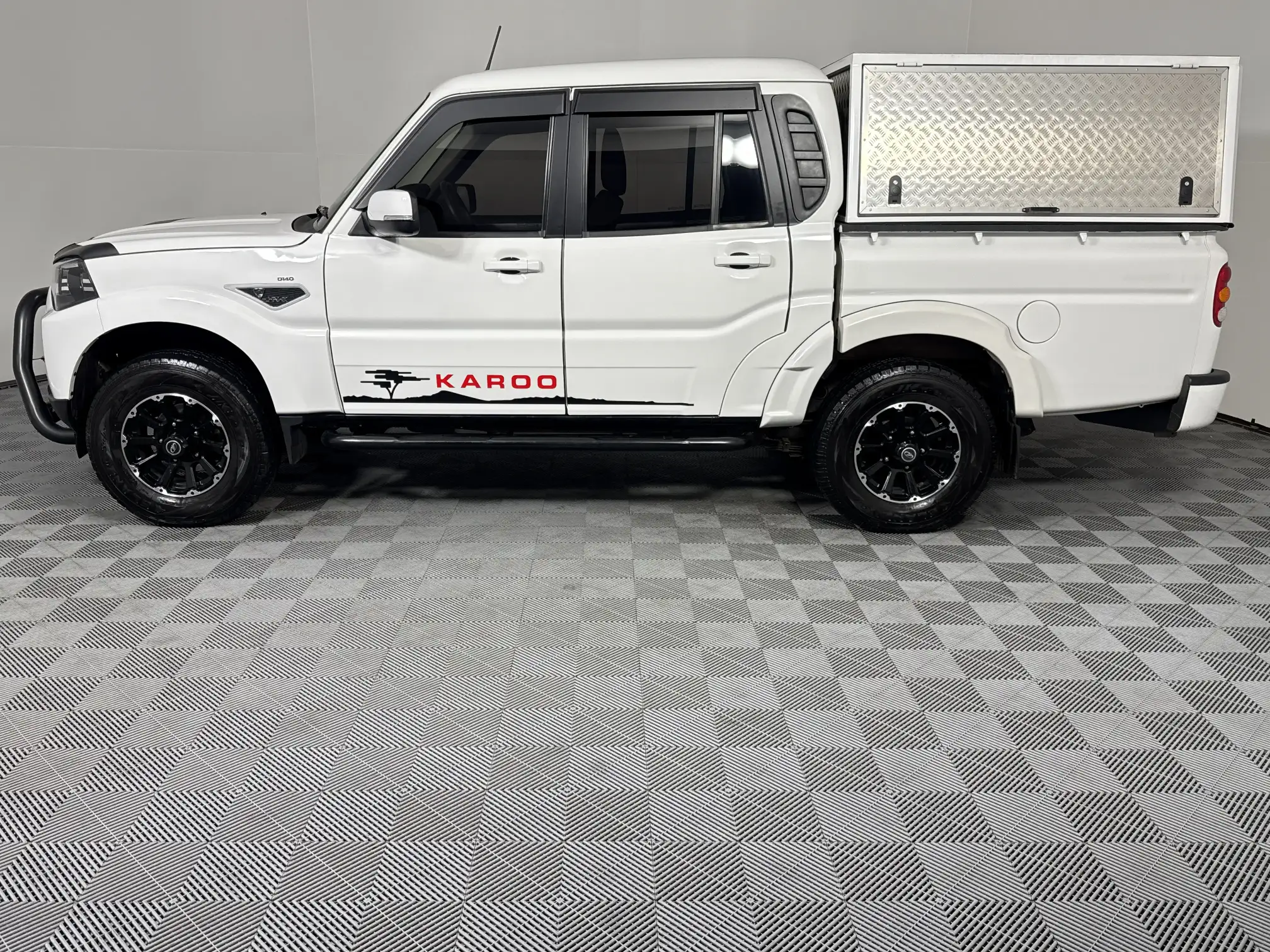 Mahindra PIK UP