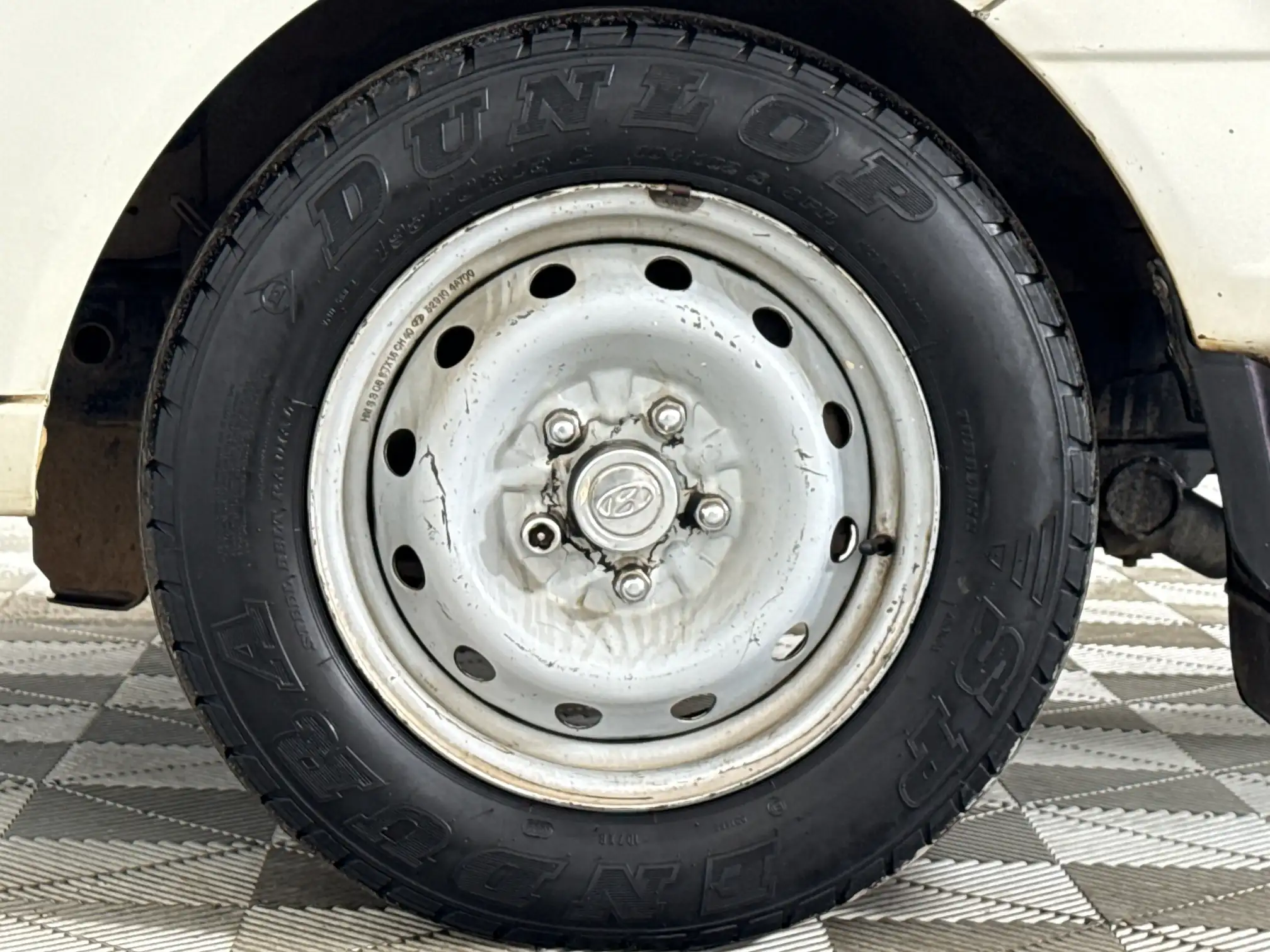 Hyundai H100