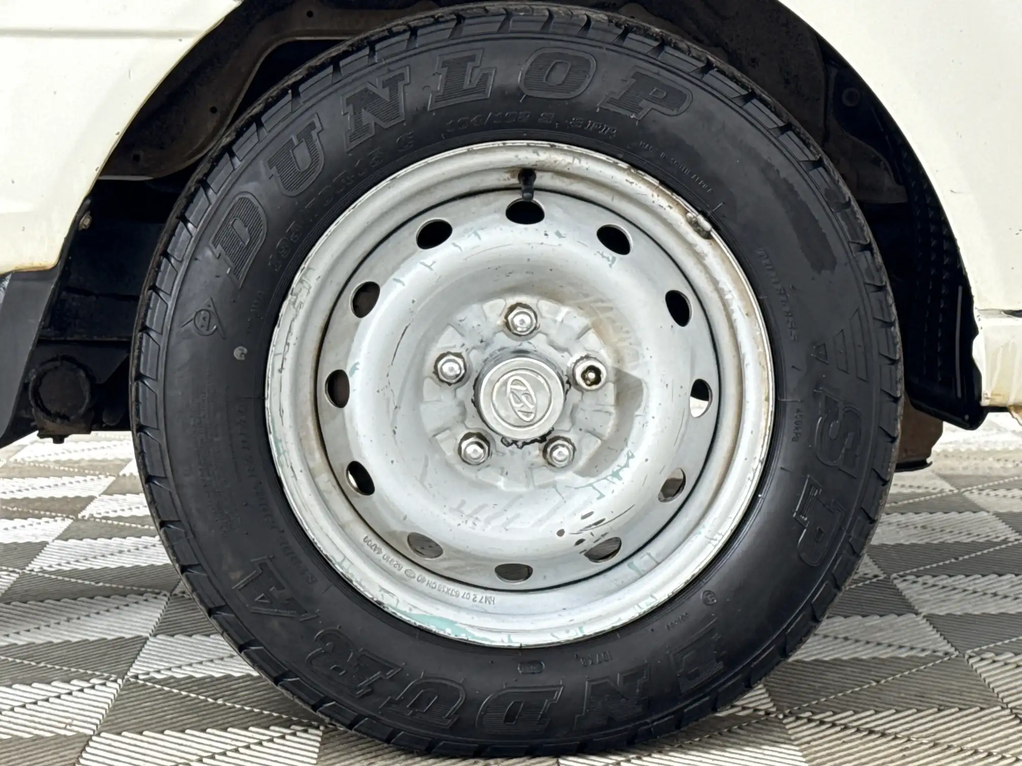 Hyundai H100