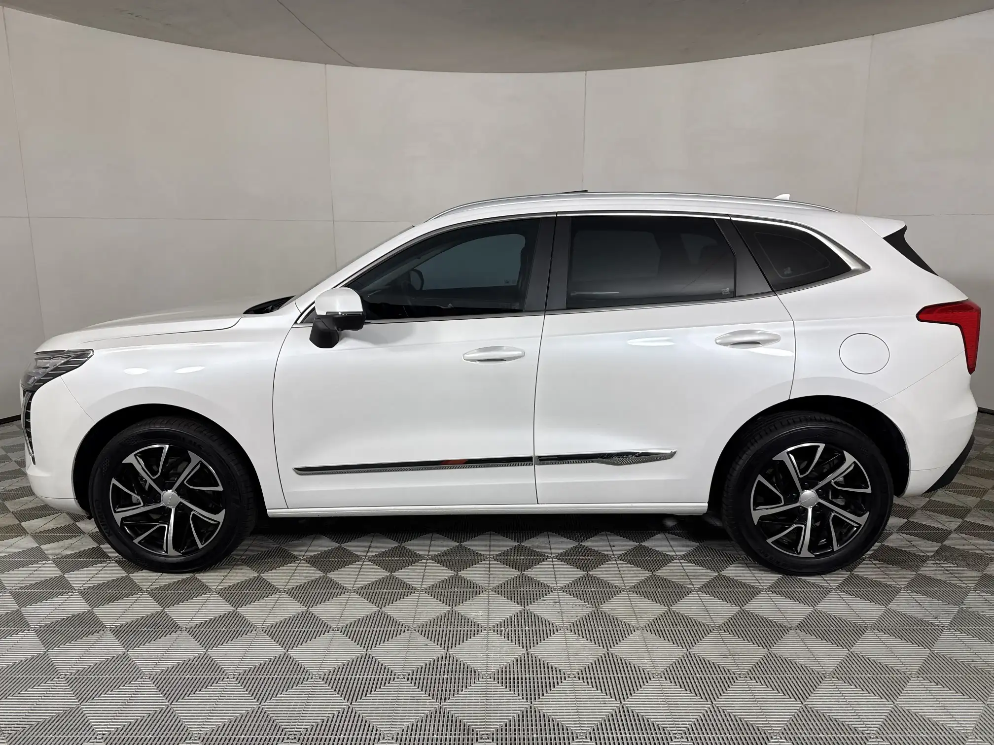 Haval Jolion