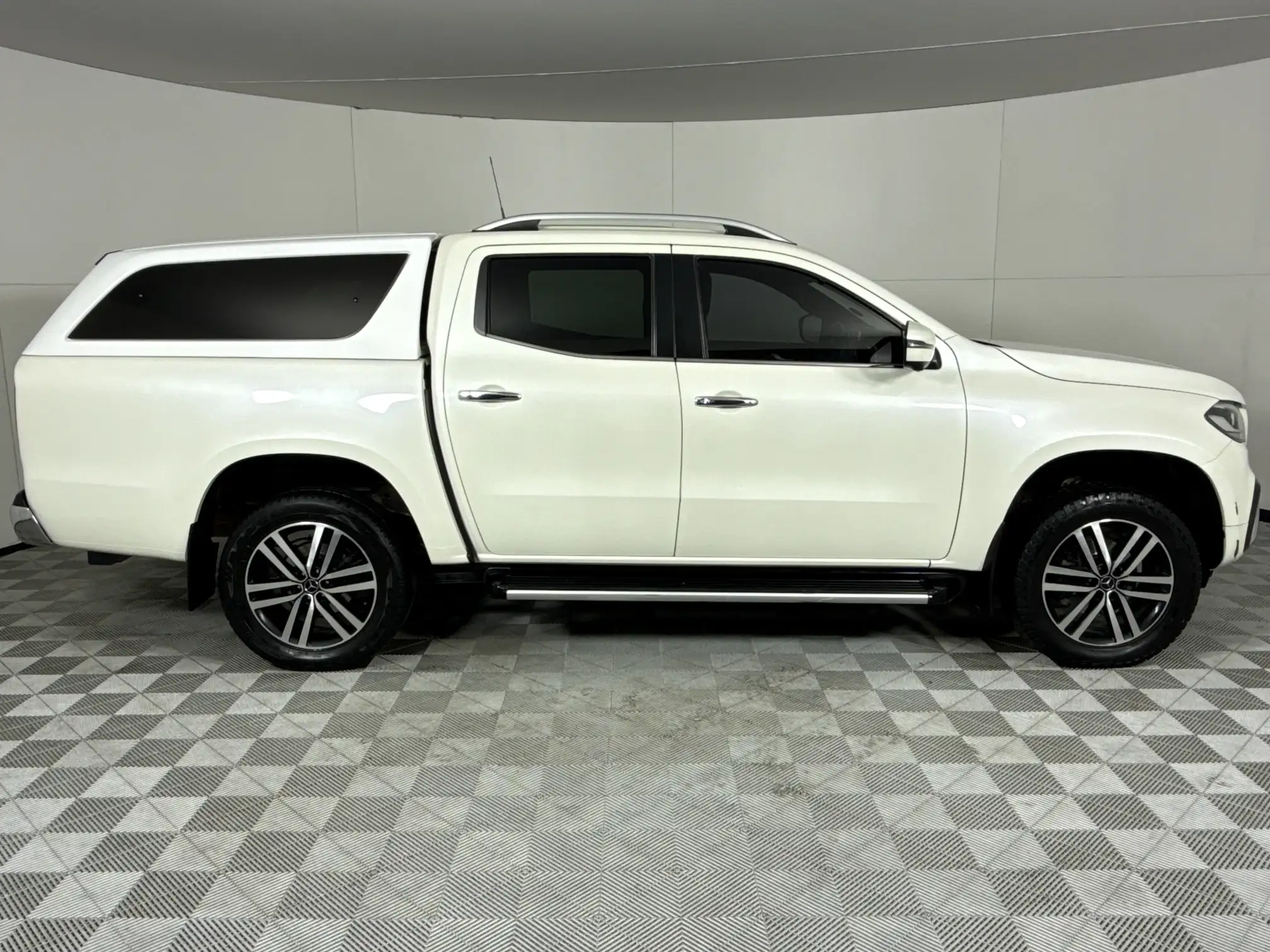 Mercedes-Benz X-Class