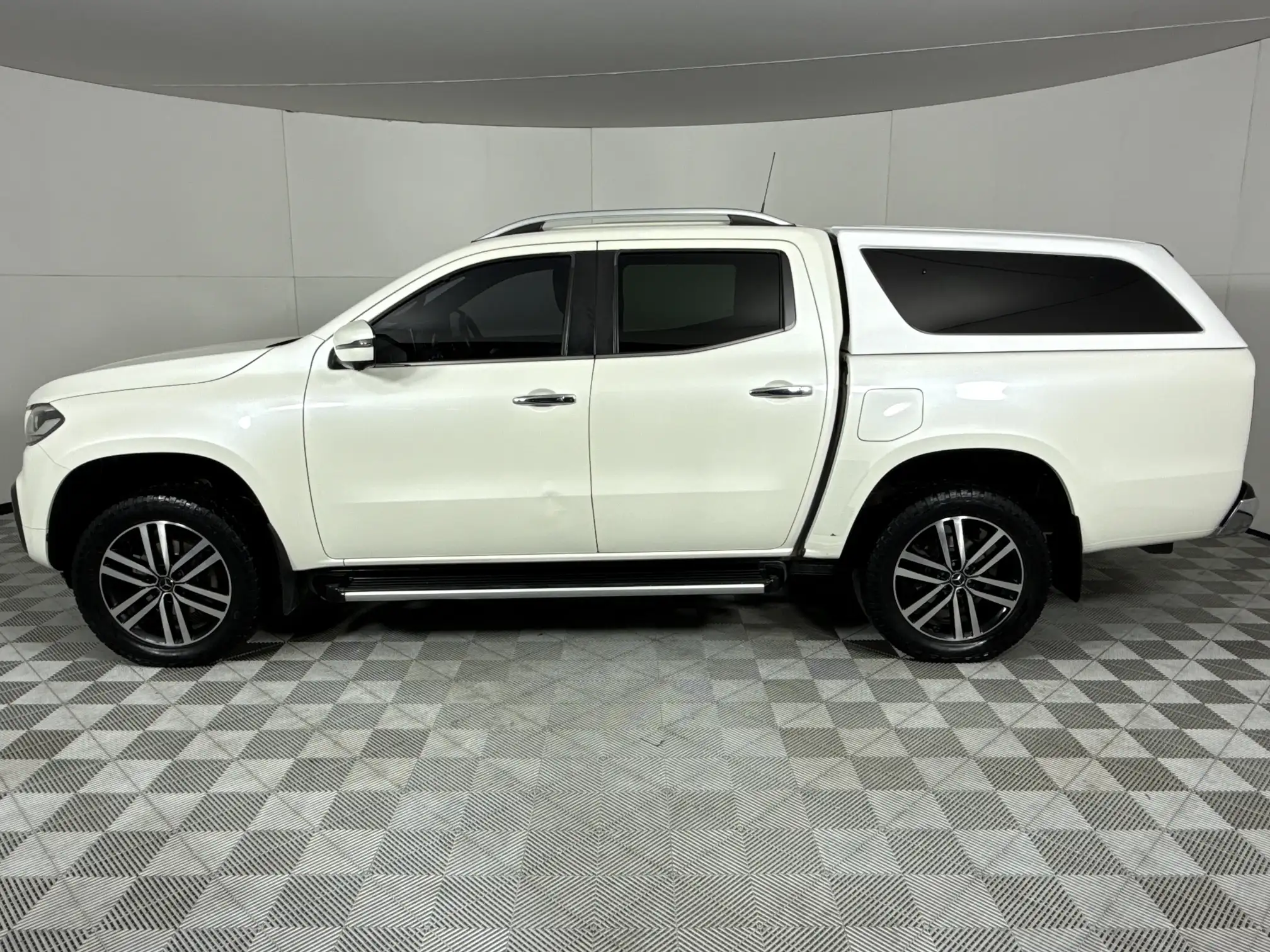 Mercedes-Benz X-Class