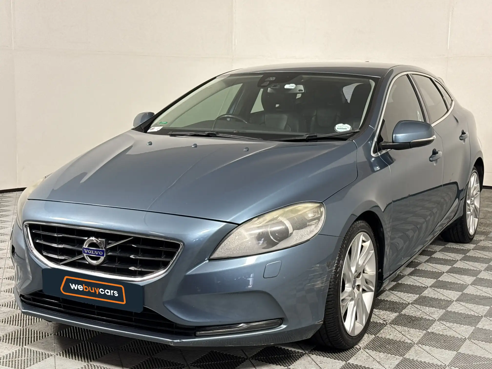 2014 Volvo V40