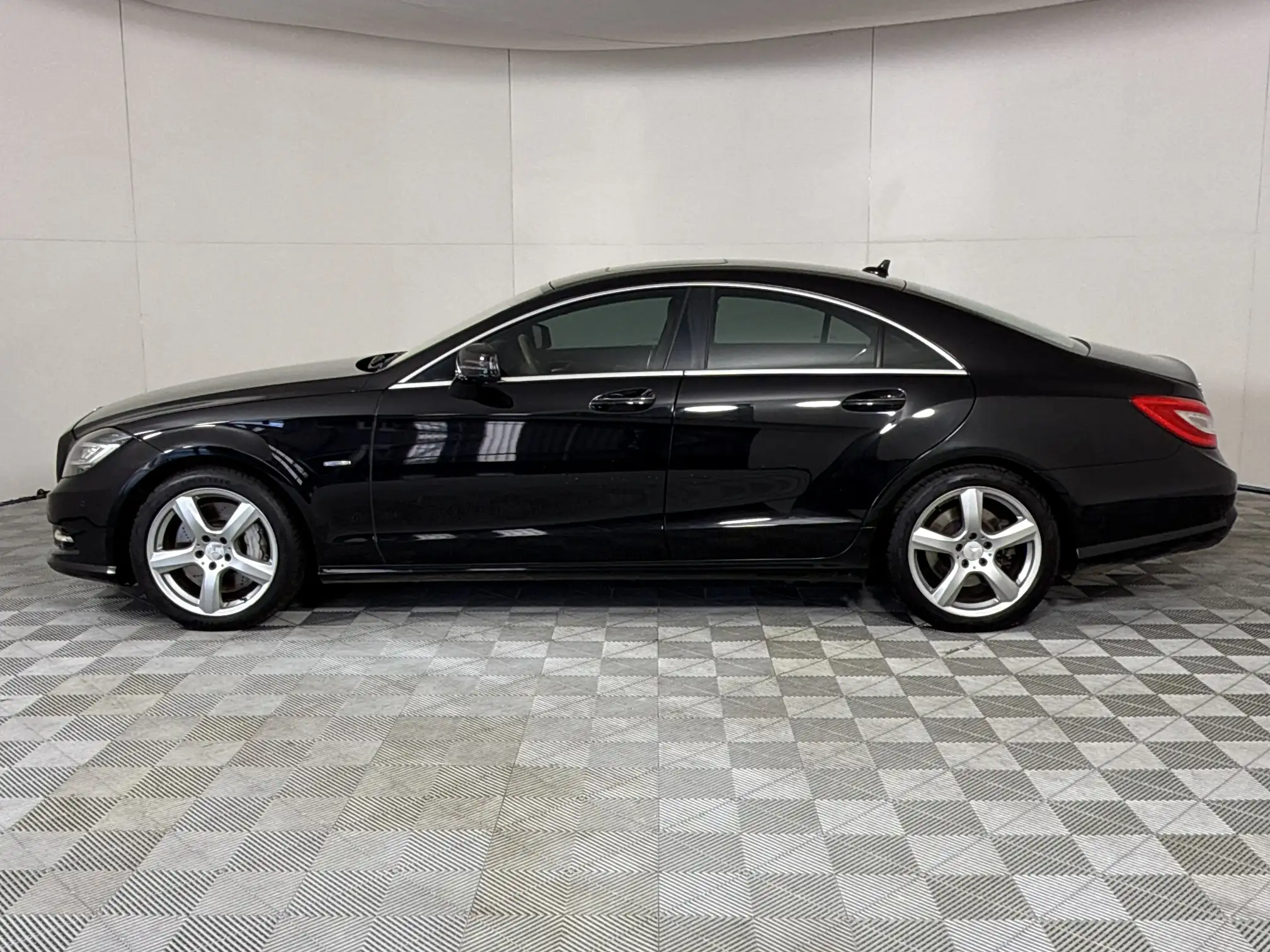 Mercedes-Benz CLS Class
