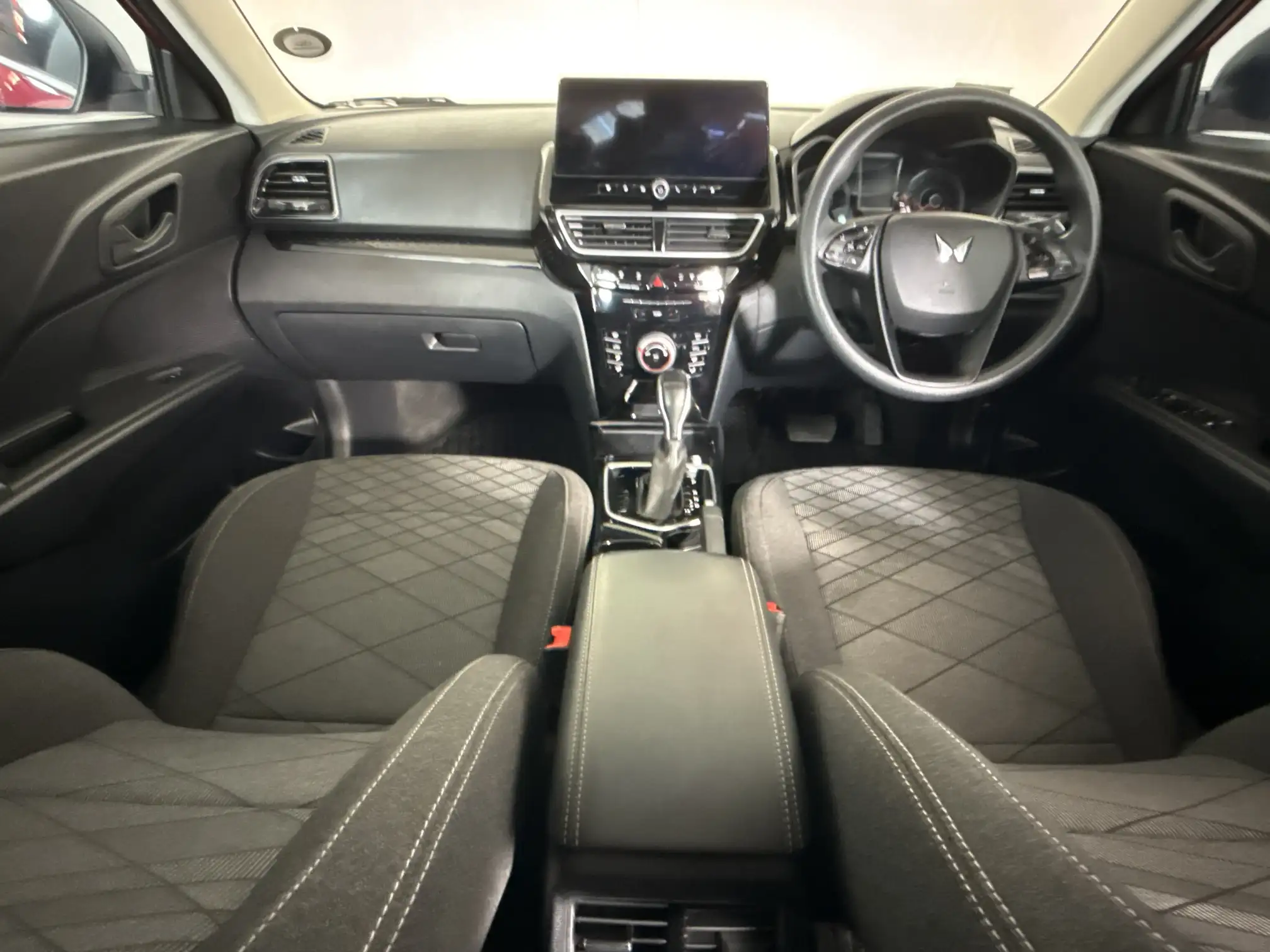 Mahindra Xuv3xo