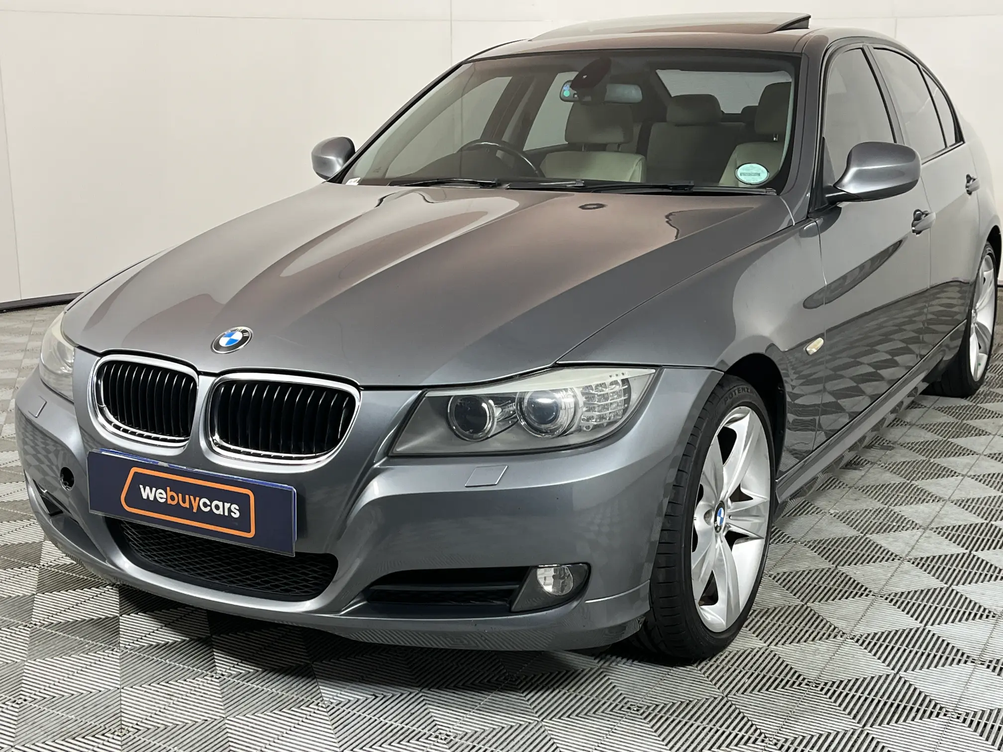 2010 BMW 3 Series 320i Auto (E90)