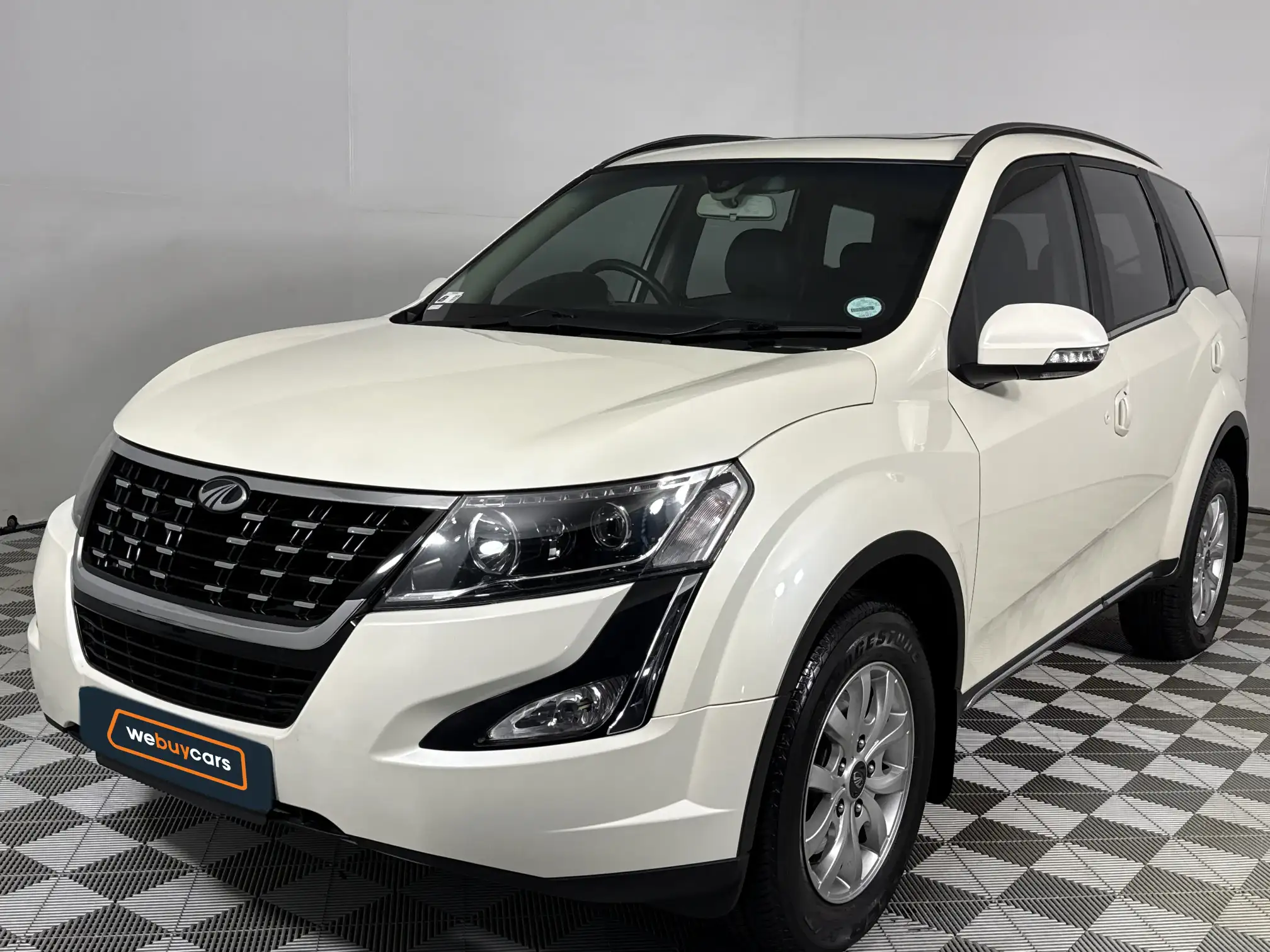 2021 Mahindra XUV