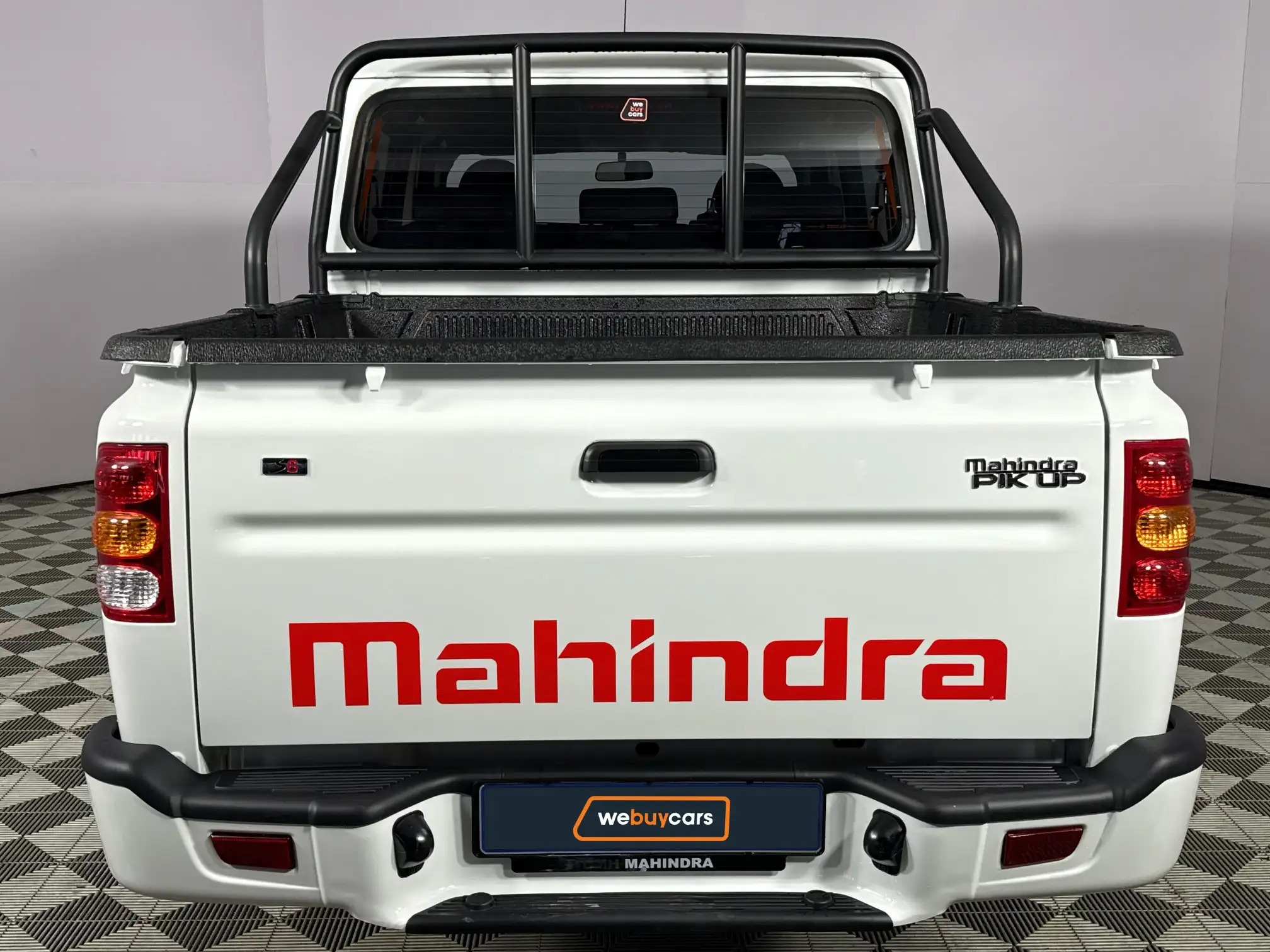 Mahindra PIK UP