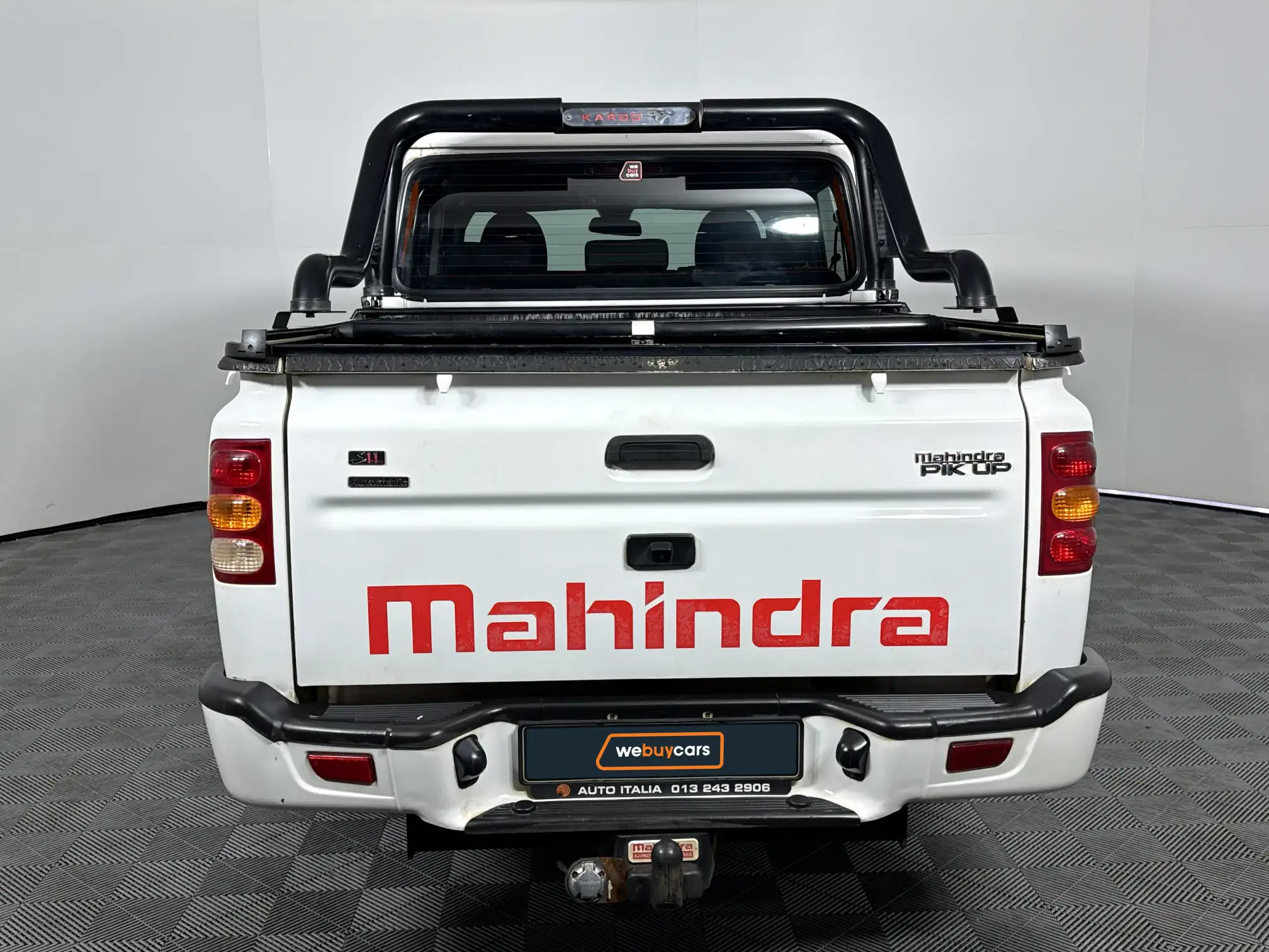 Mahindra PIK UP