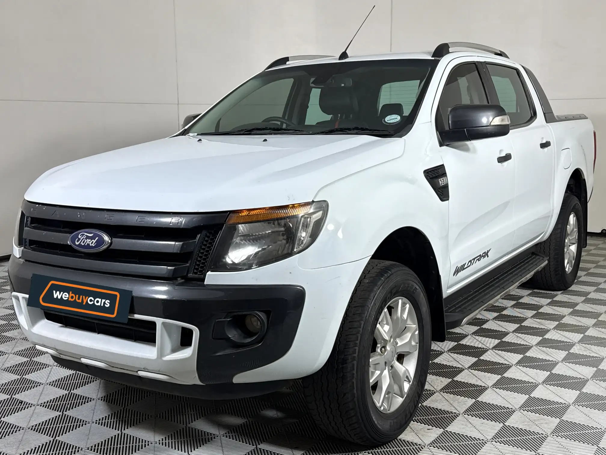 2013 Ford Ranger 3.2tdci Wildtrak Pick Up Double Cab at Midstream (GP) for sale R142900