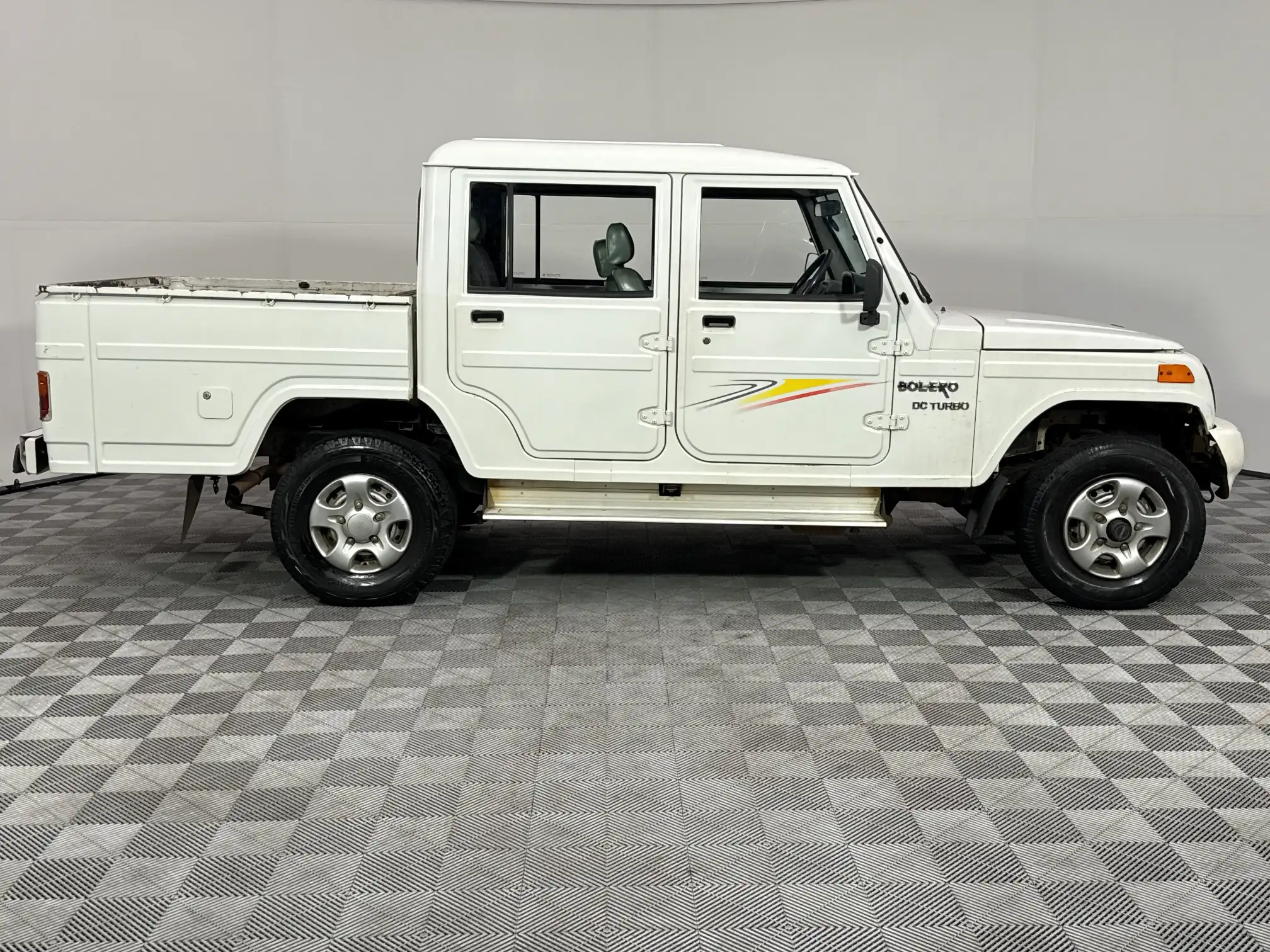 Mahindra Bolero