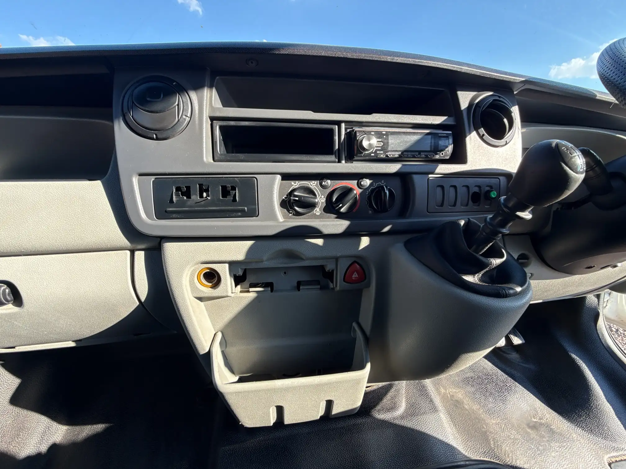 Nissan Interstar