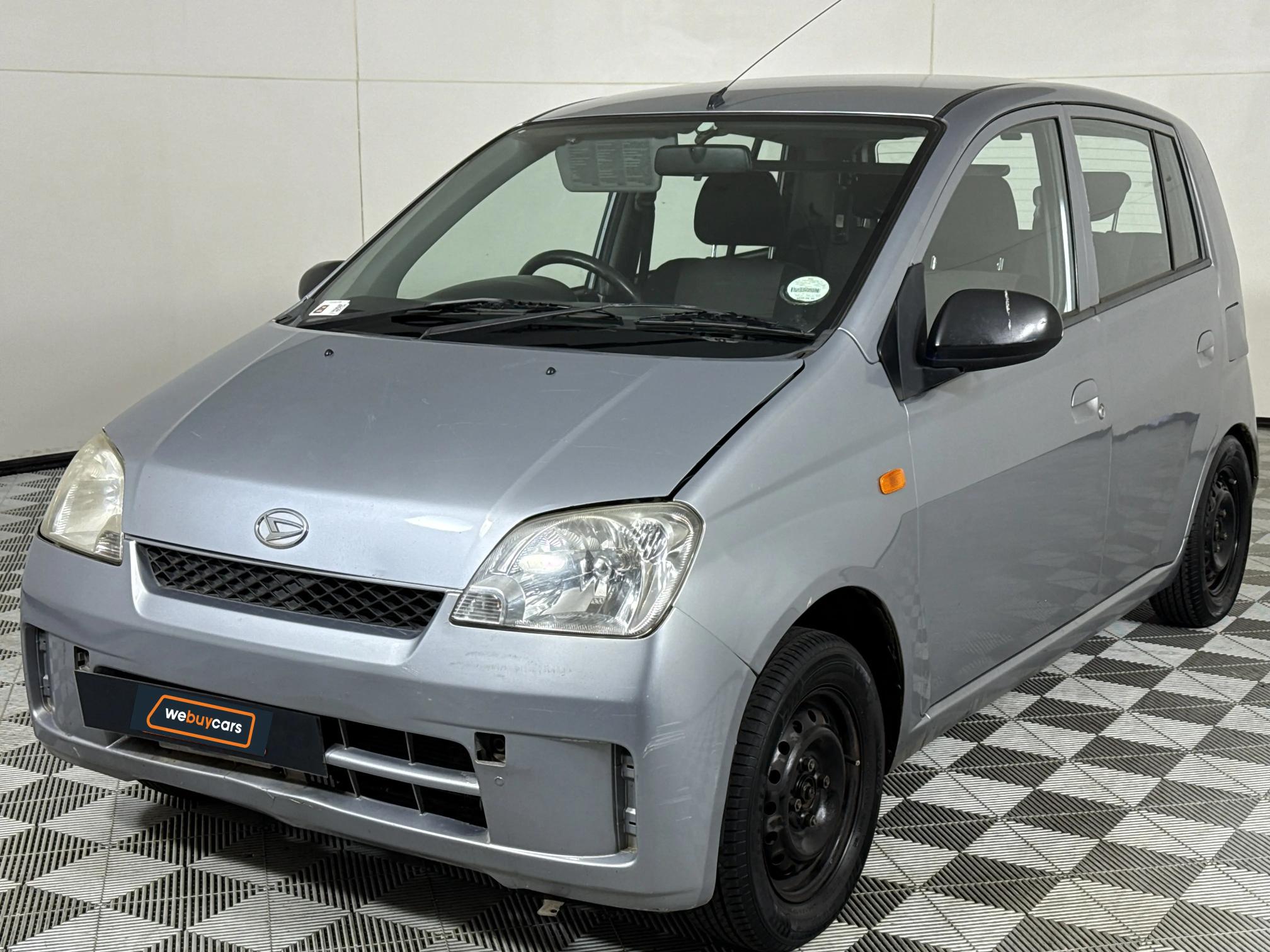 Daihatsu Charade XLE Auto