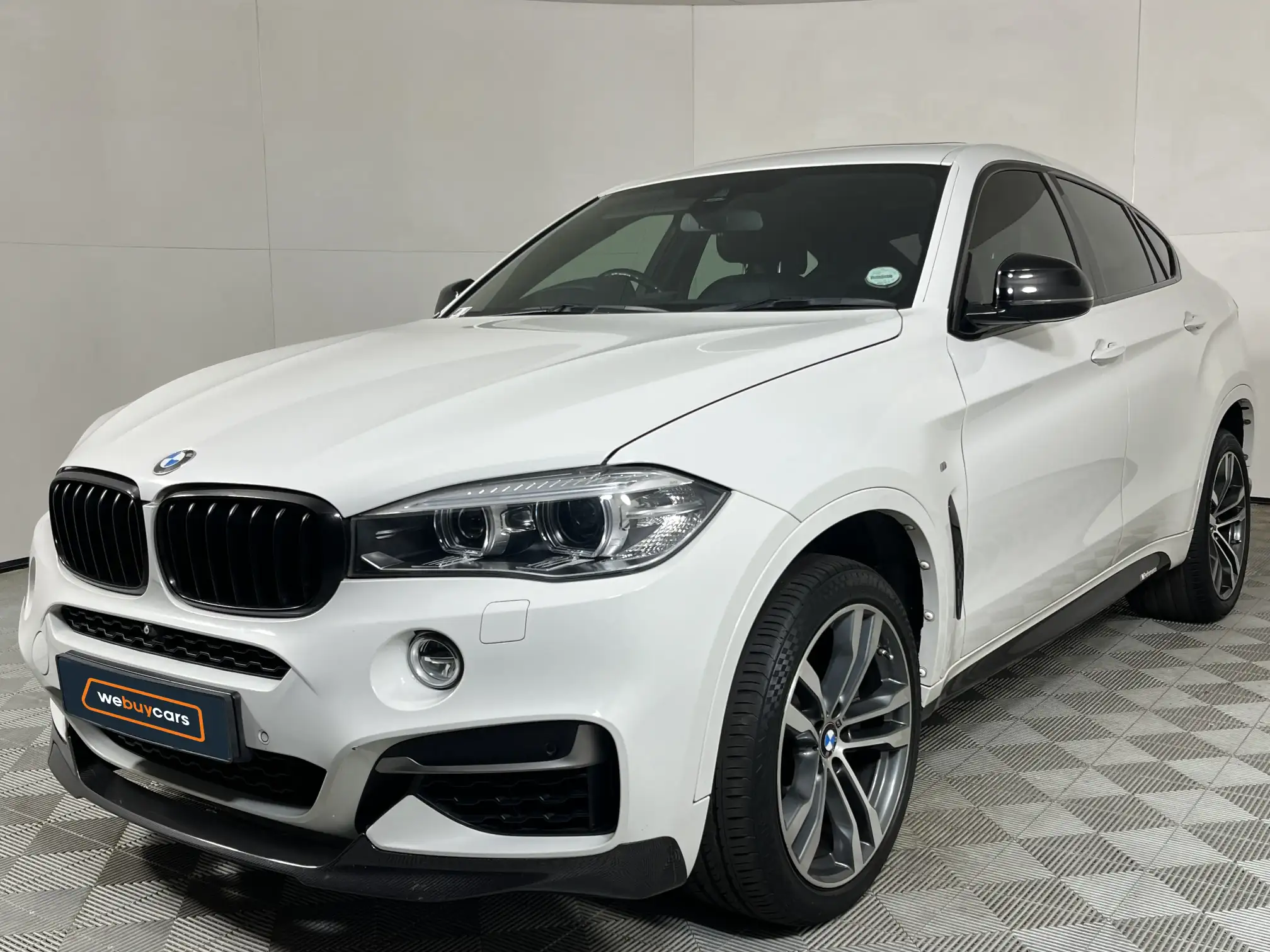 2015 BMW X6