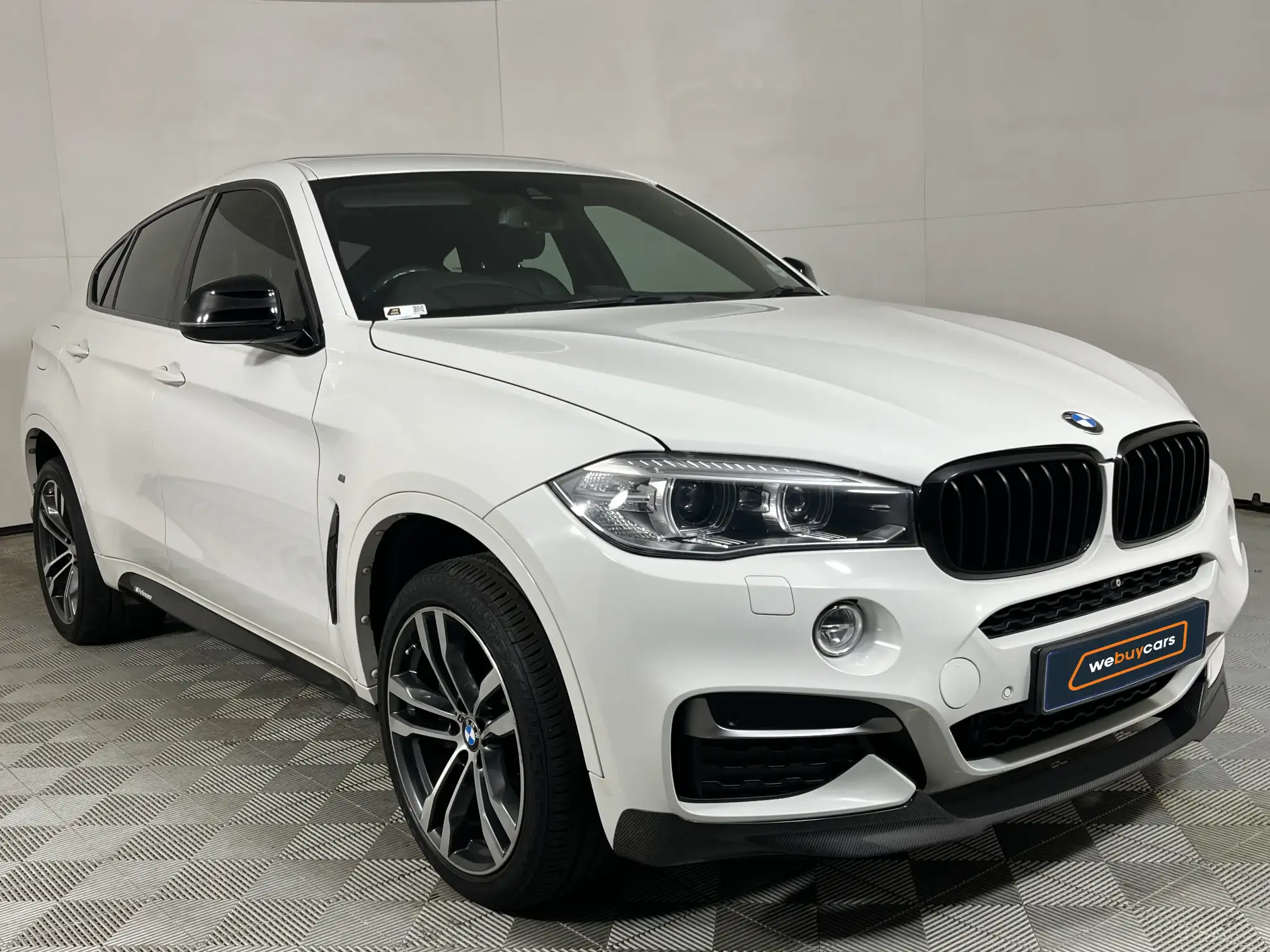 BMW X6
