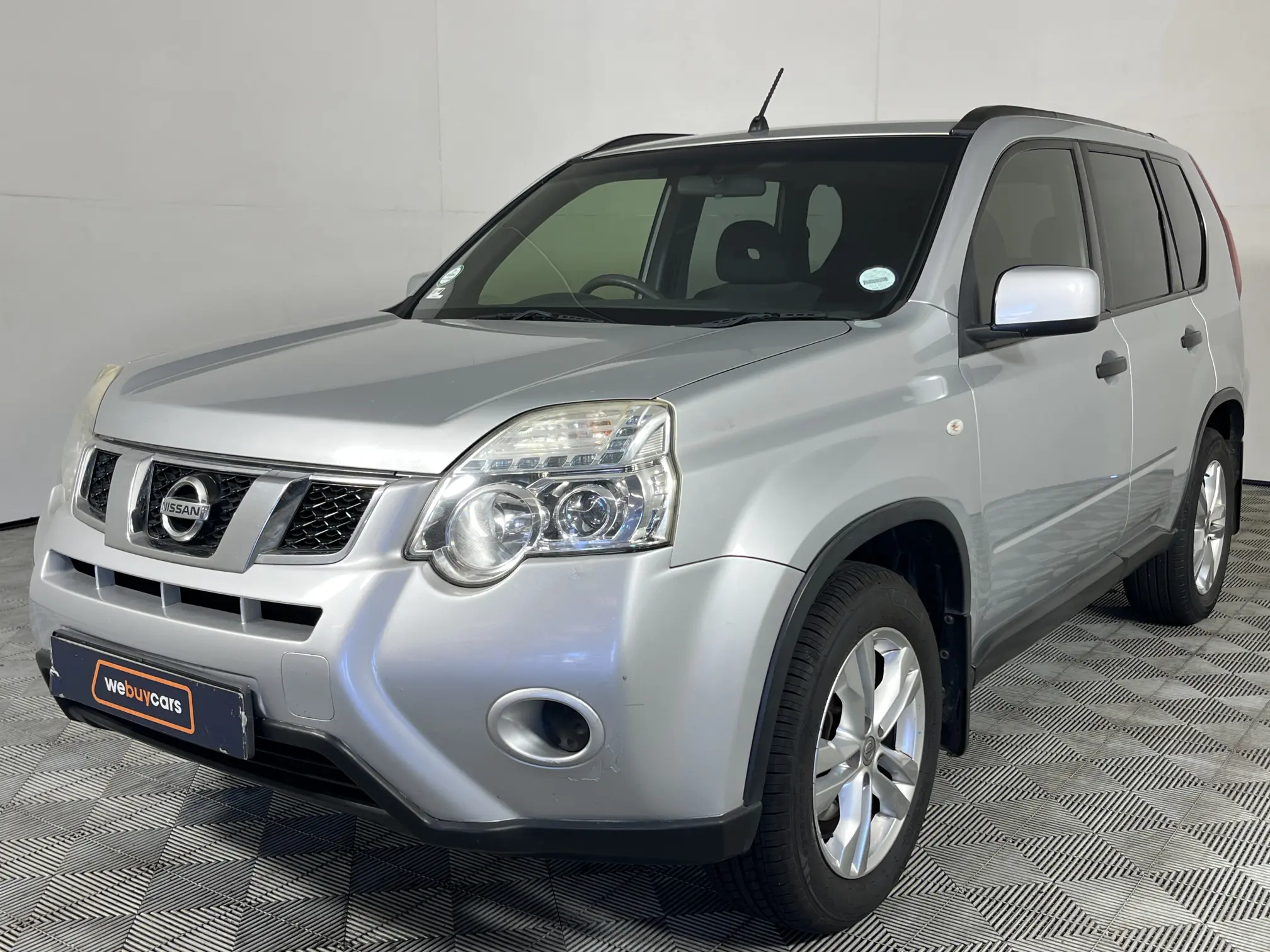 2014 Nissan X Trail 2.0 DCI 4X2 XE (r82/r88)