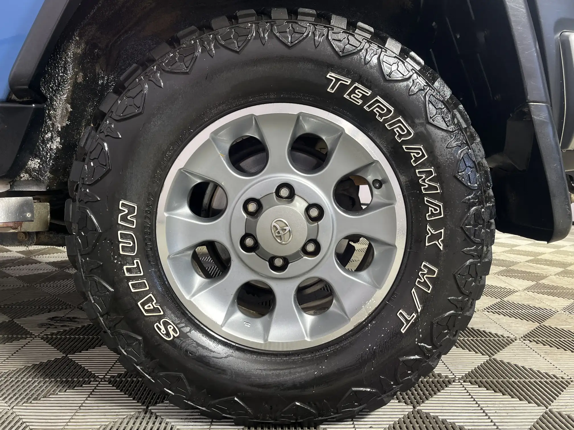 Toyota Land Cruiser
