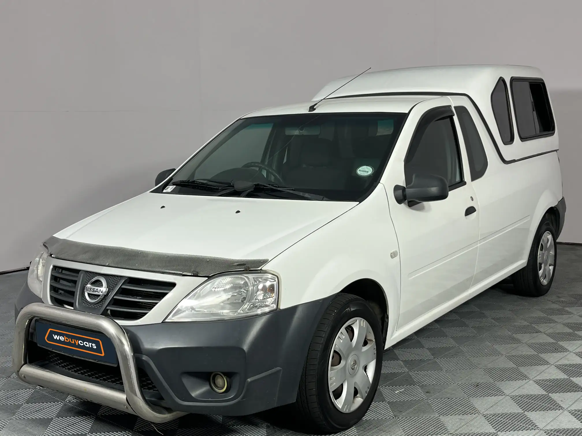 2017 Nissan NP200