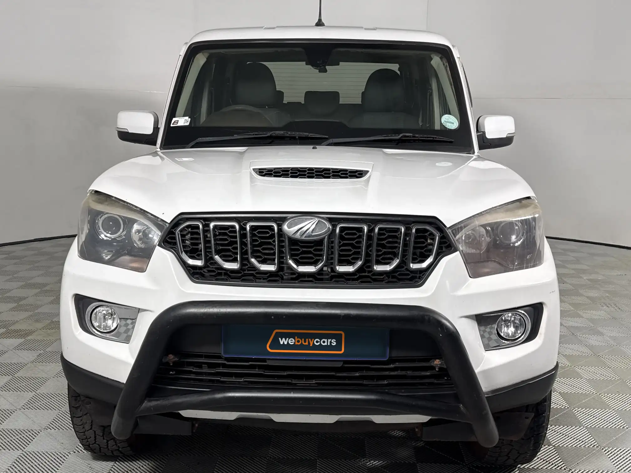Mahindra PIK UP