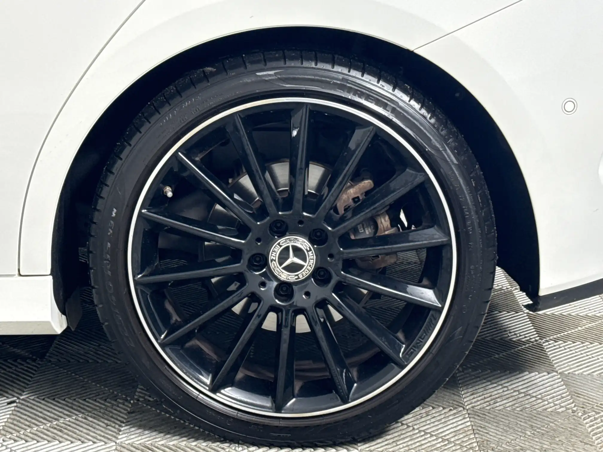 Mercedes-Benz B Class