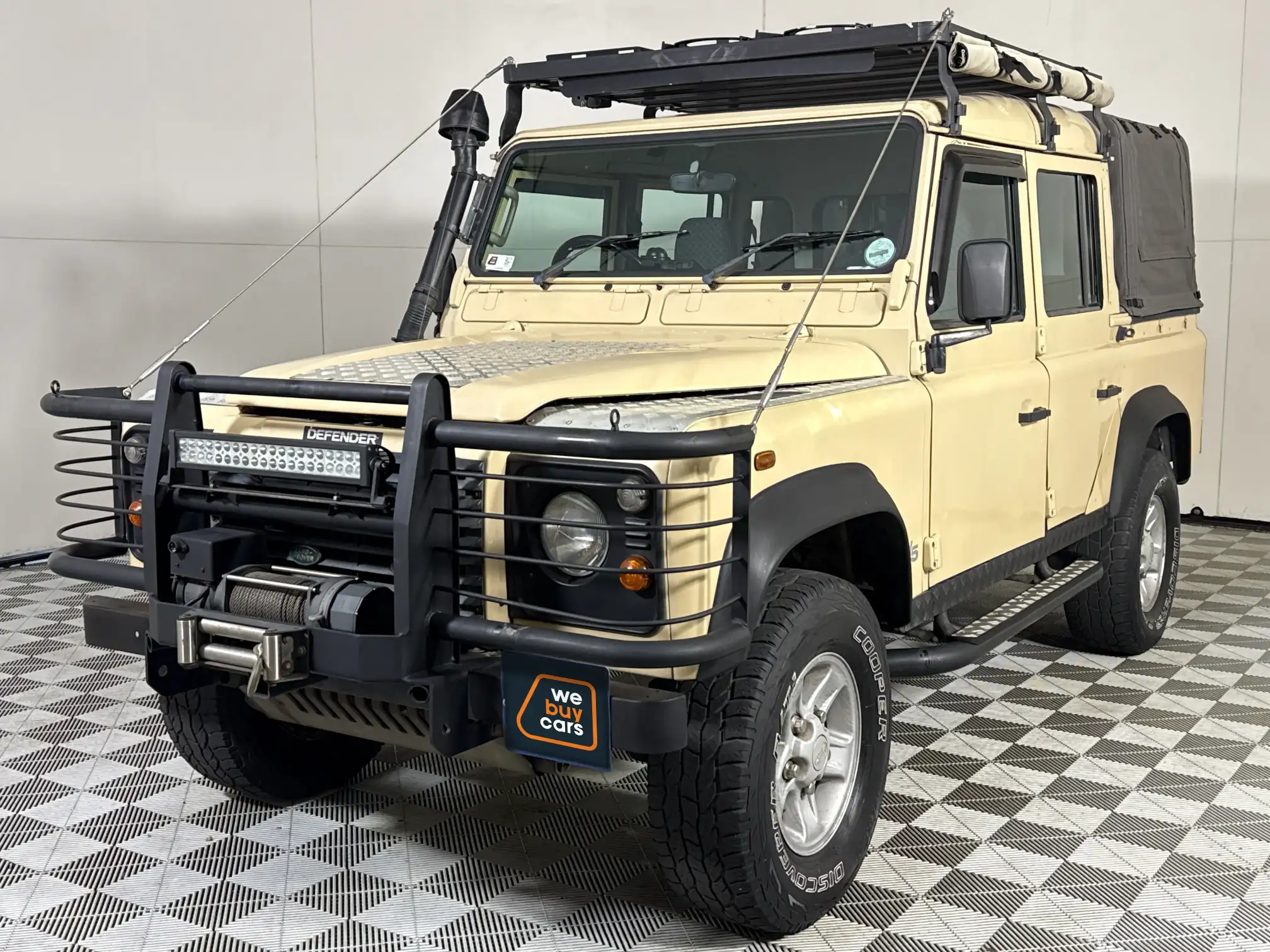 2004 Land Rover Defender