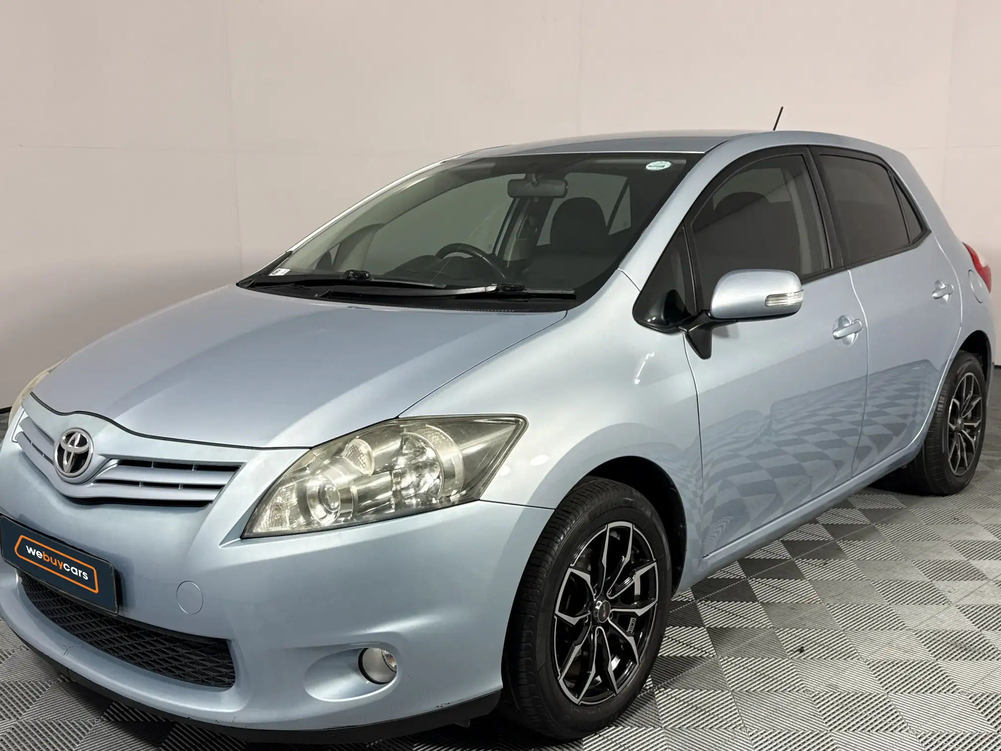 2010 Toyota Auris