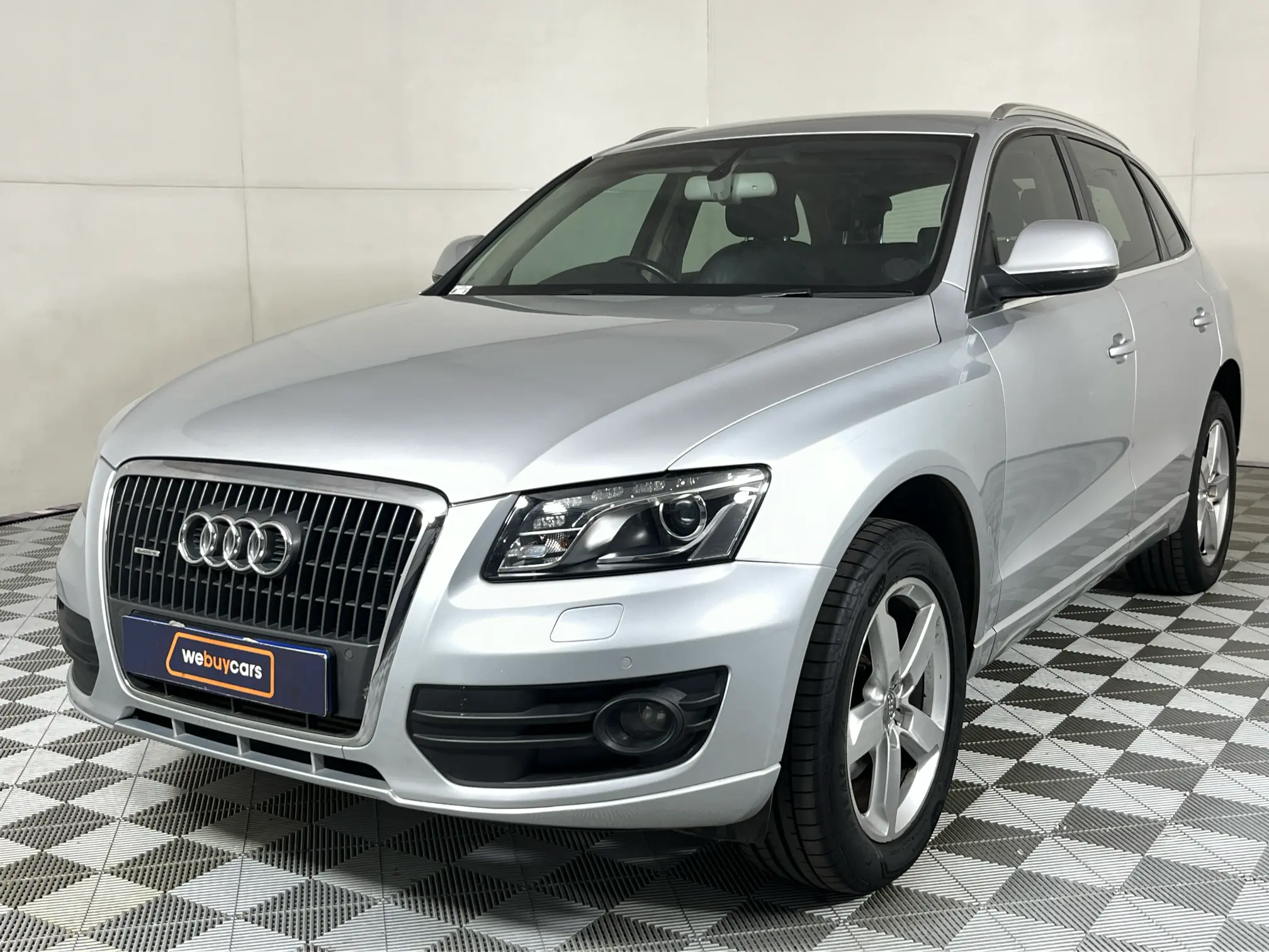 2011 Audi Q5 2.0 T FSI Quattro S Tronic