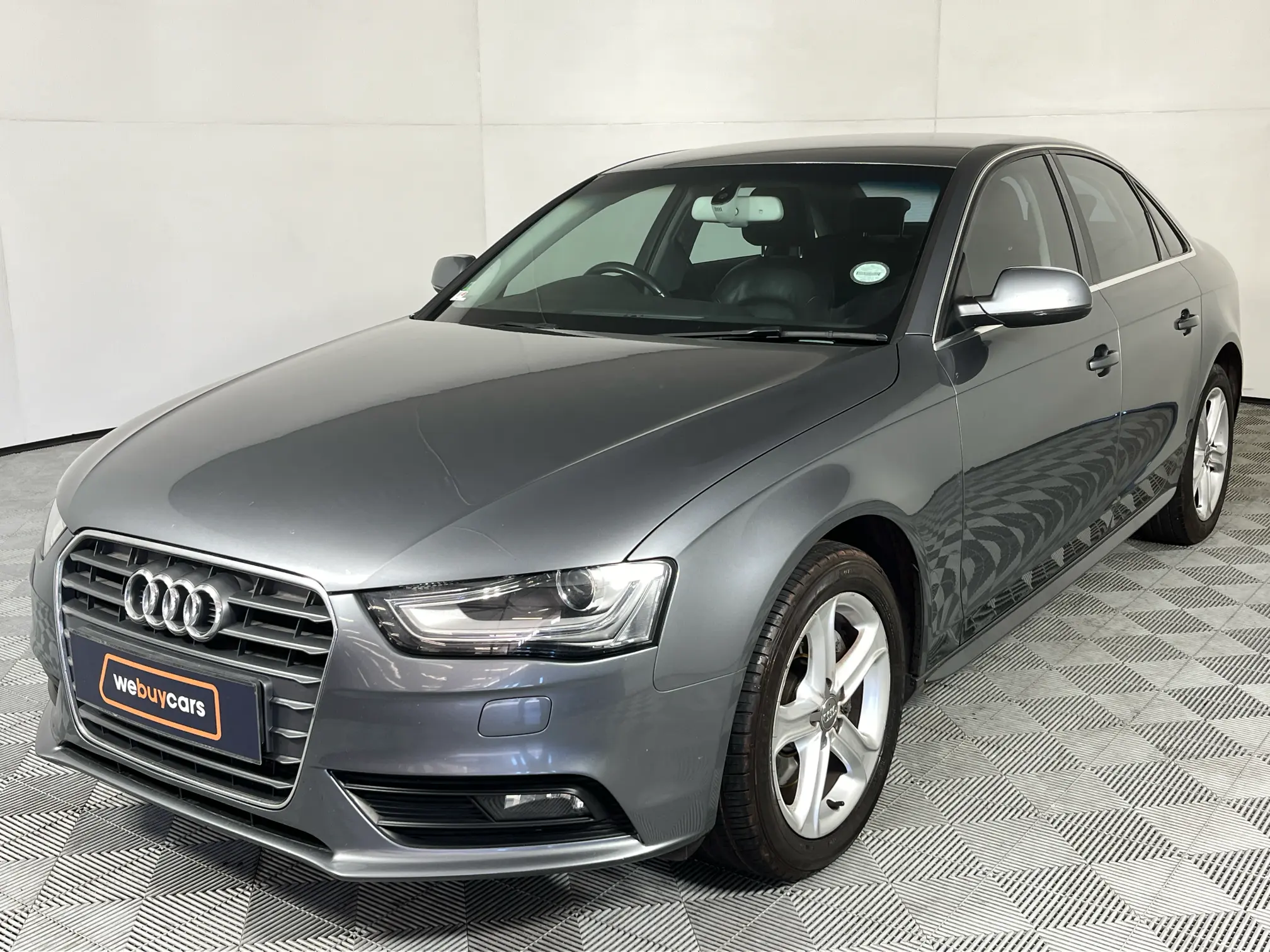 2014 Audi A4 2.0 TFSI SE Quattro Stron (165 KW)