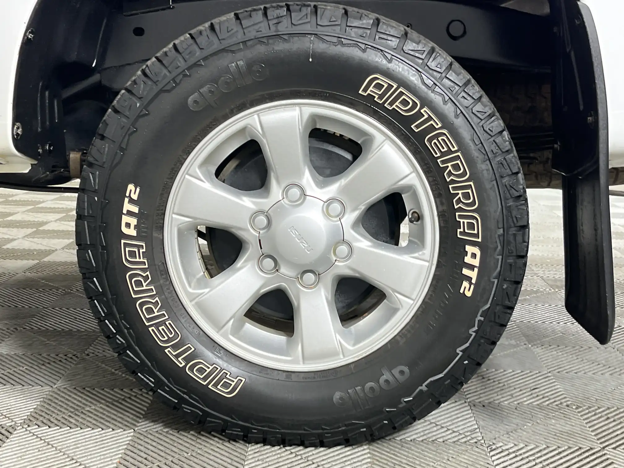 Isuzu D-MAX