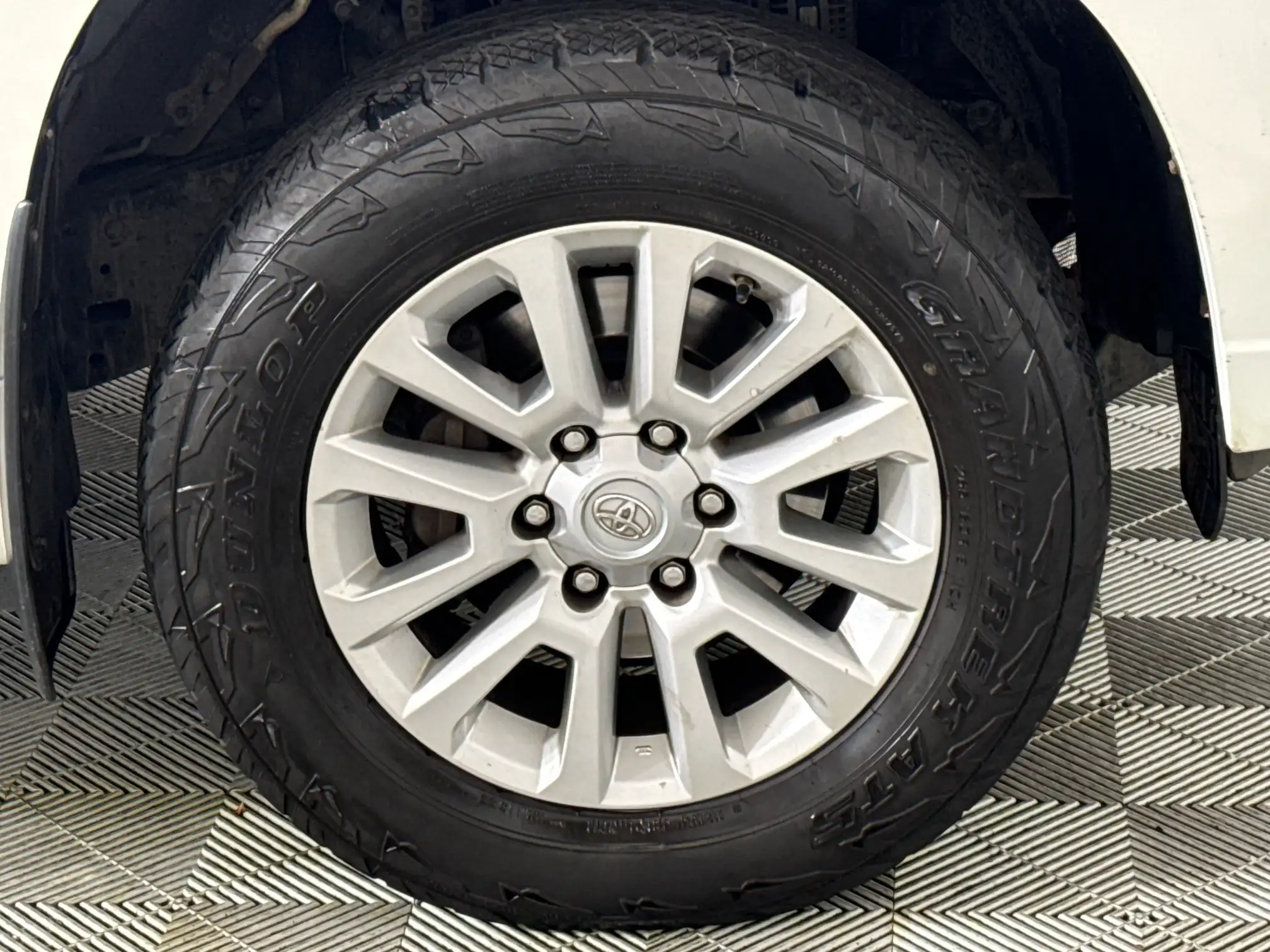 Toyota Prado