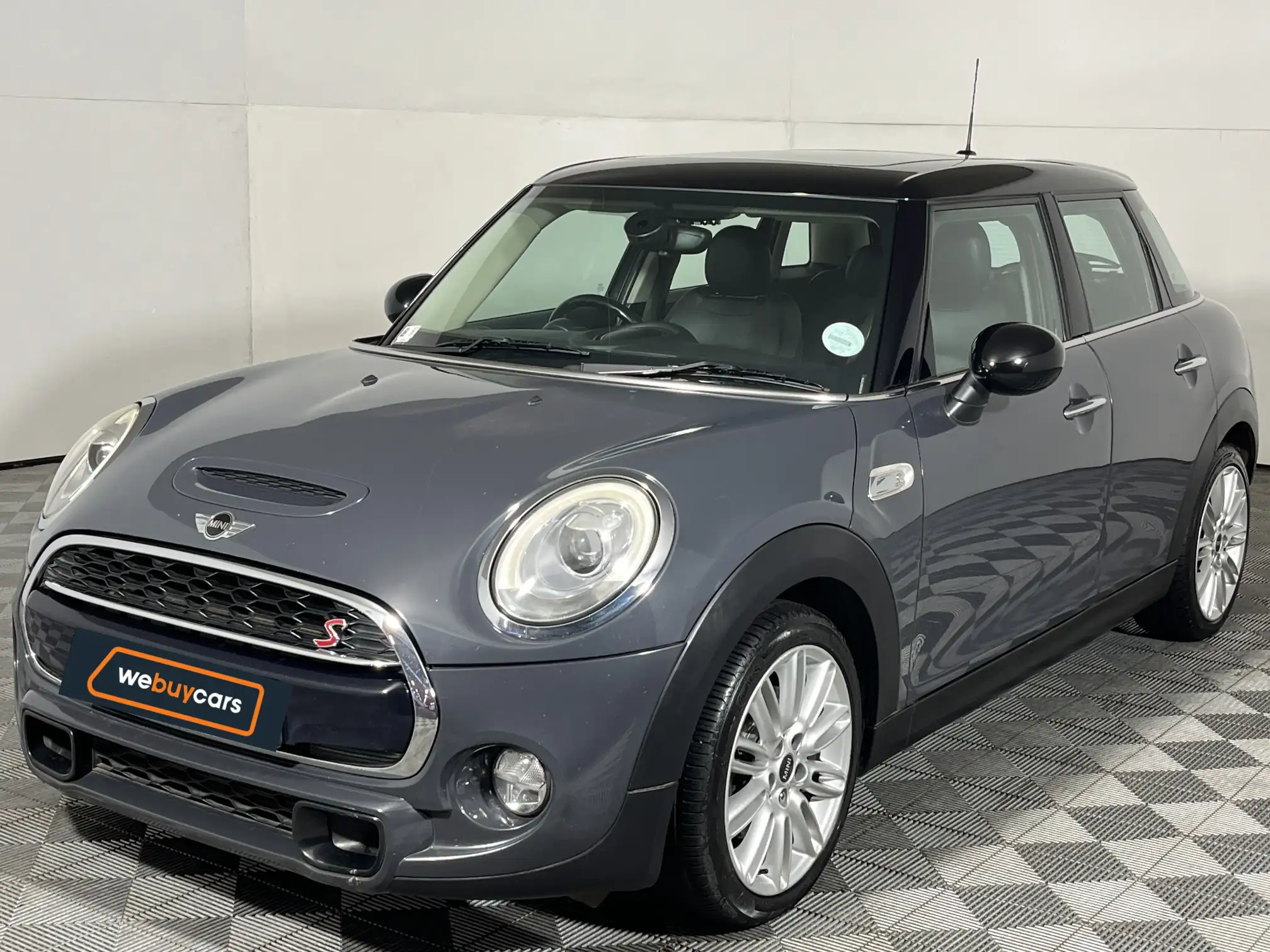 2018 Mini Cooper 5DR