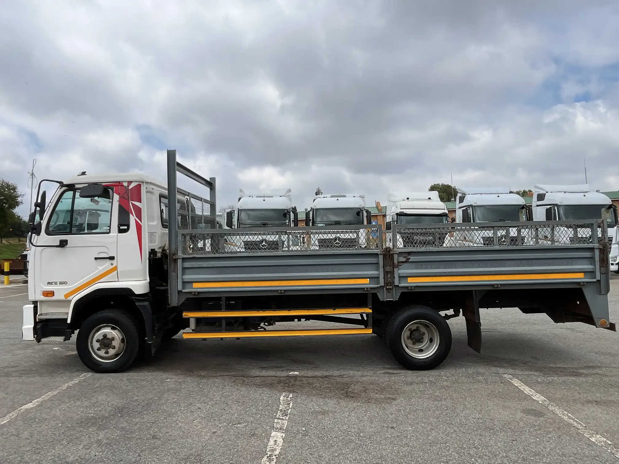 Ud Trucks UD
