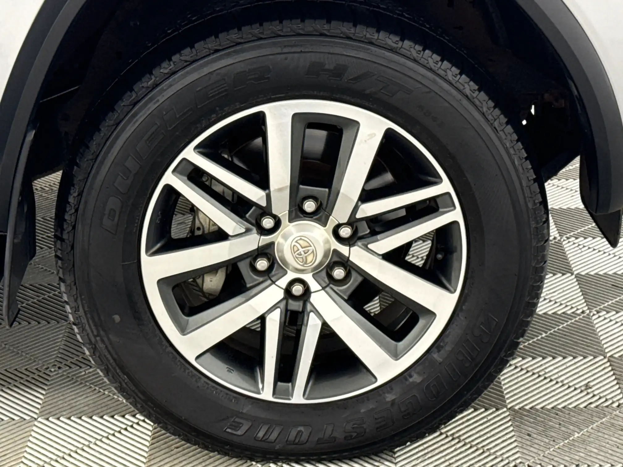 Toyota Fortuner
