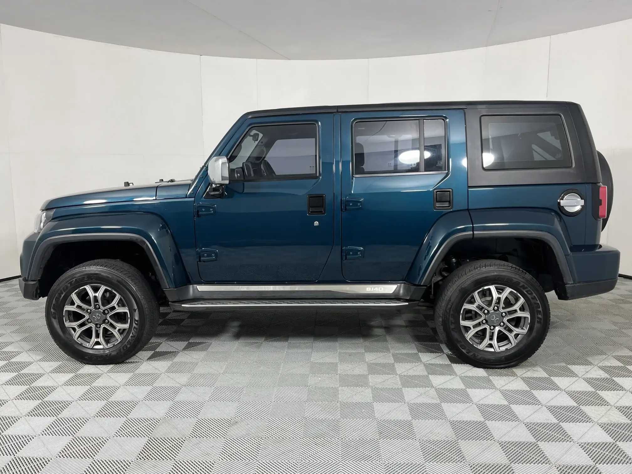 Baic B40