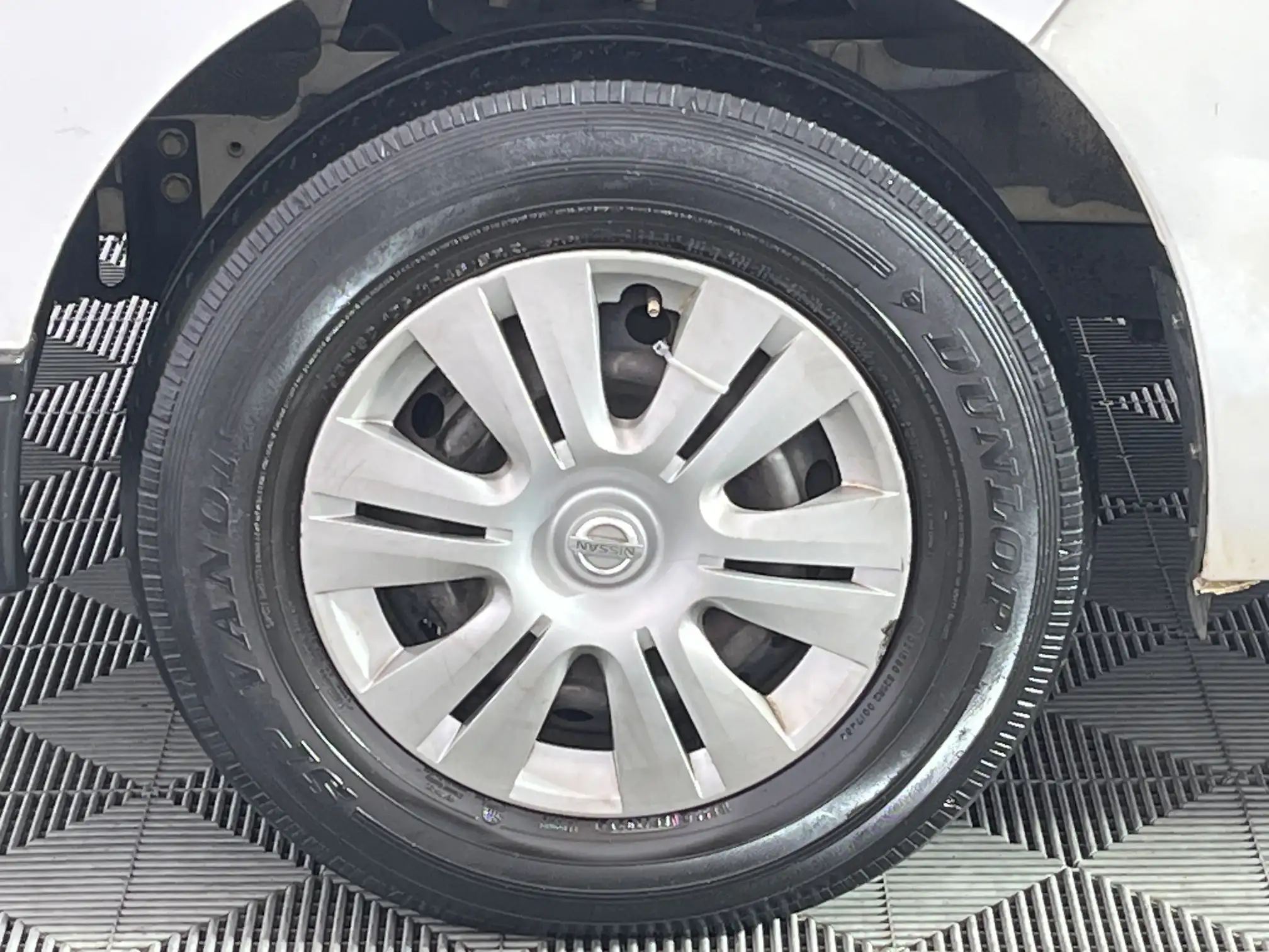 Nissan Nv350