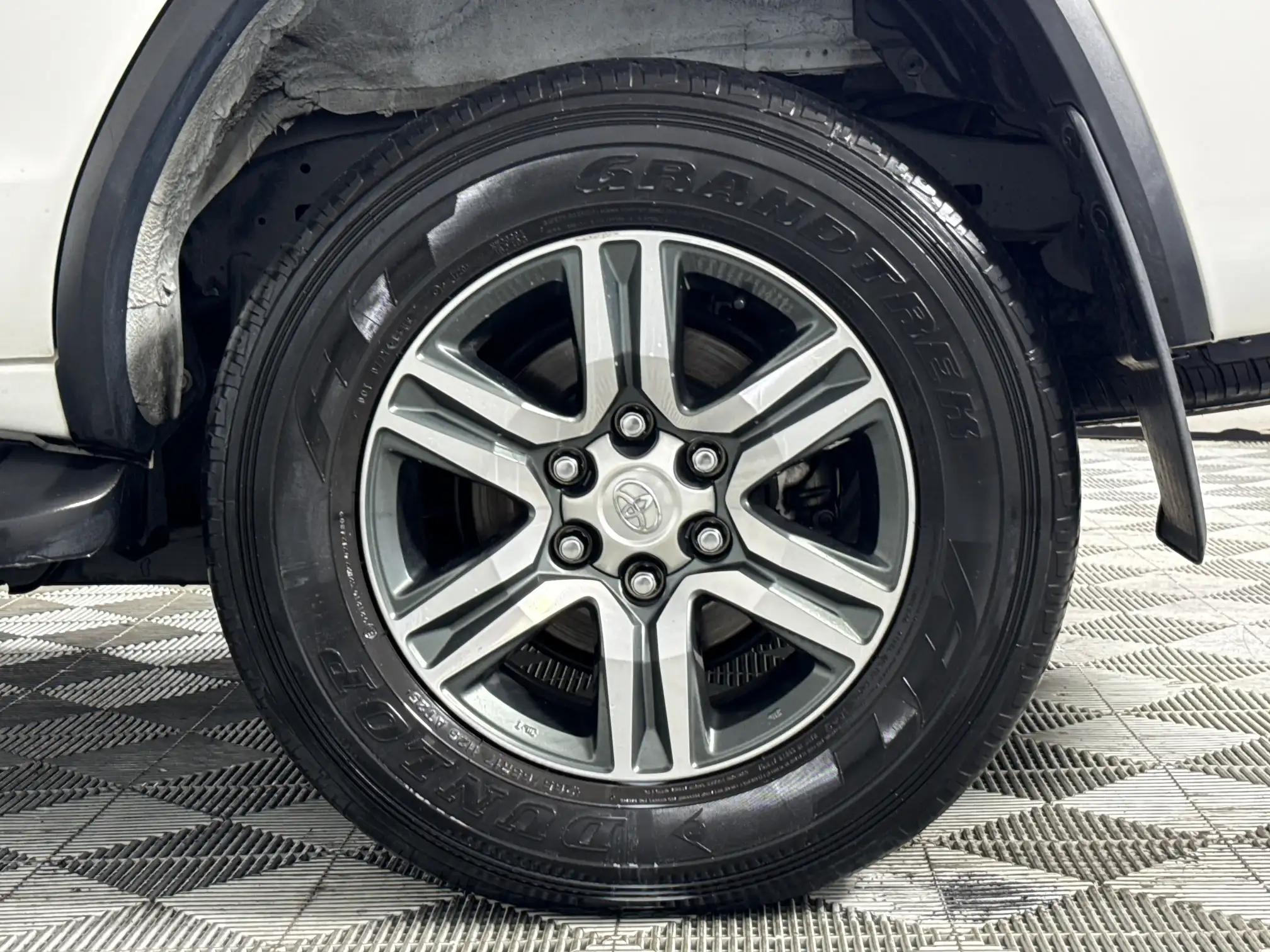 Toyota Fortuner